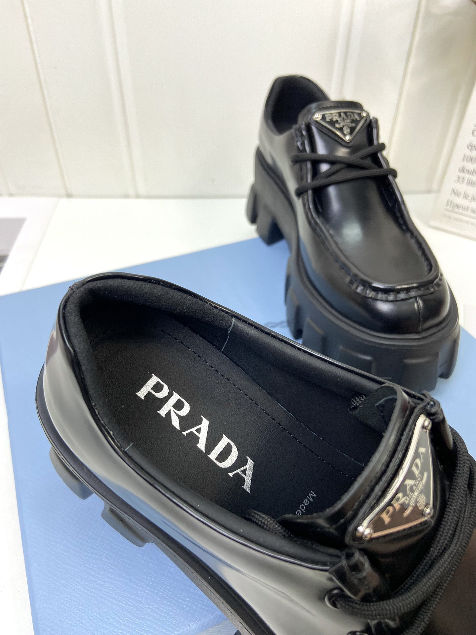 Prada women's leather shoes-1