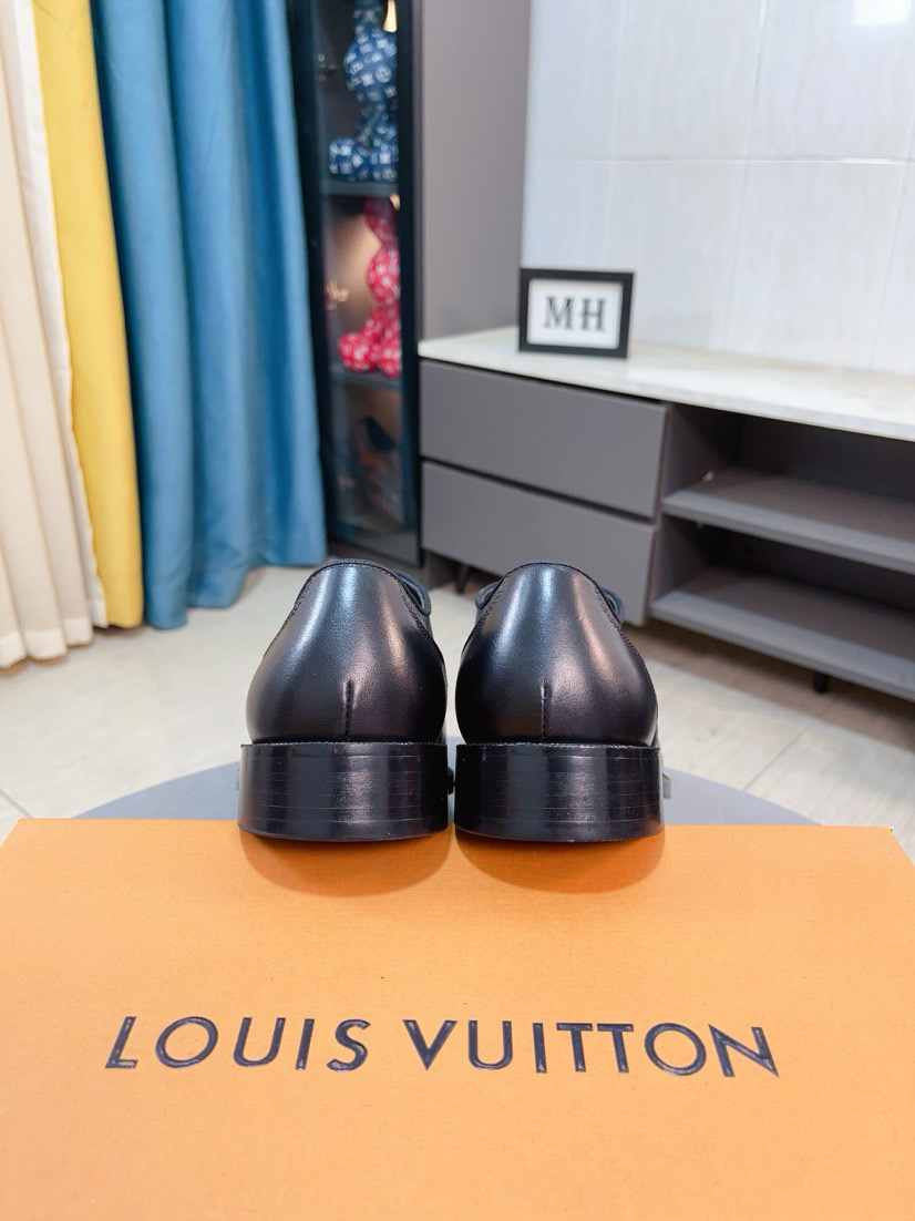 LV men's leather shoes-40