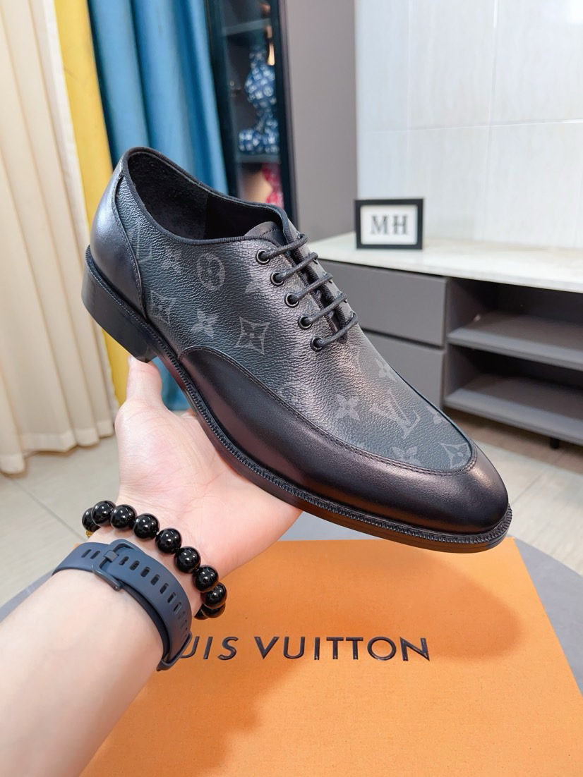 LV men's leather shoes-40