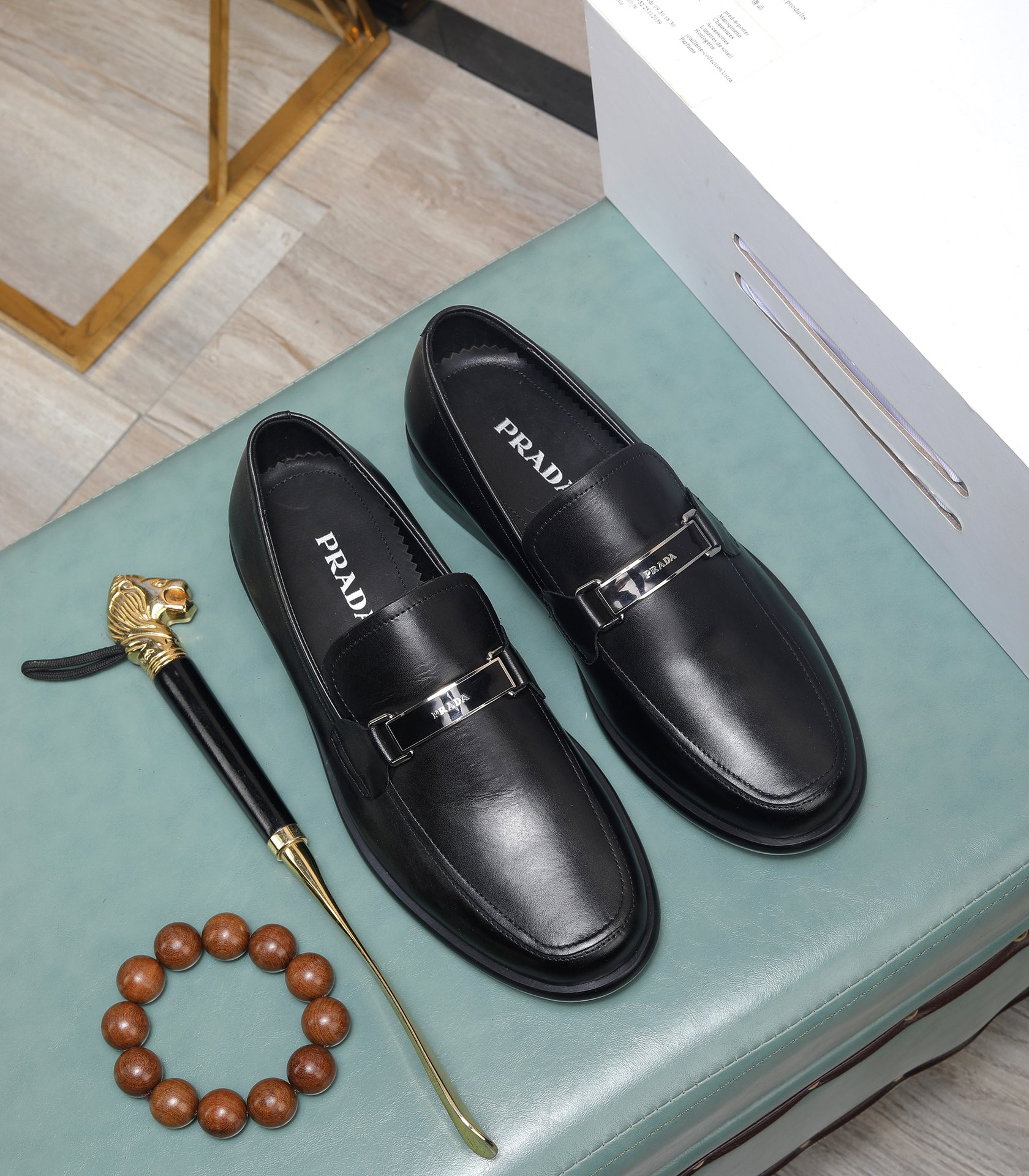 Prada men's leather shoes-30