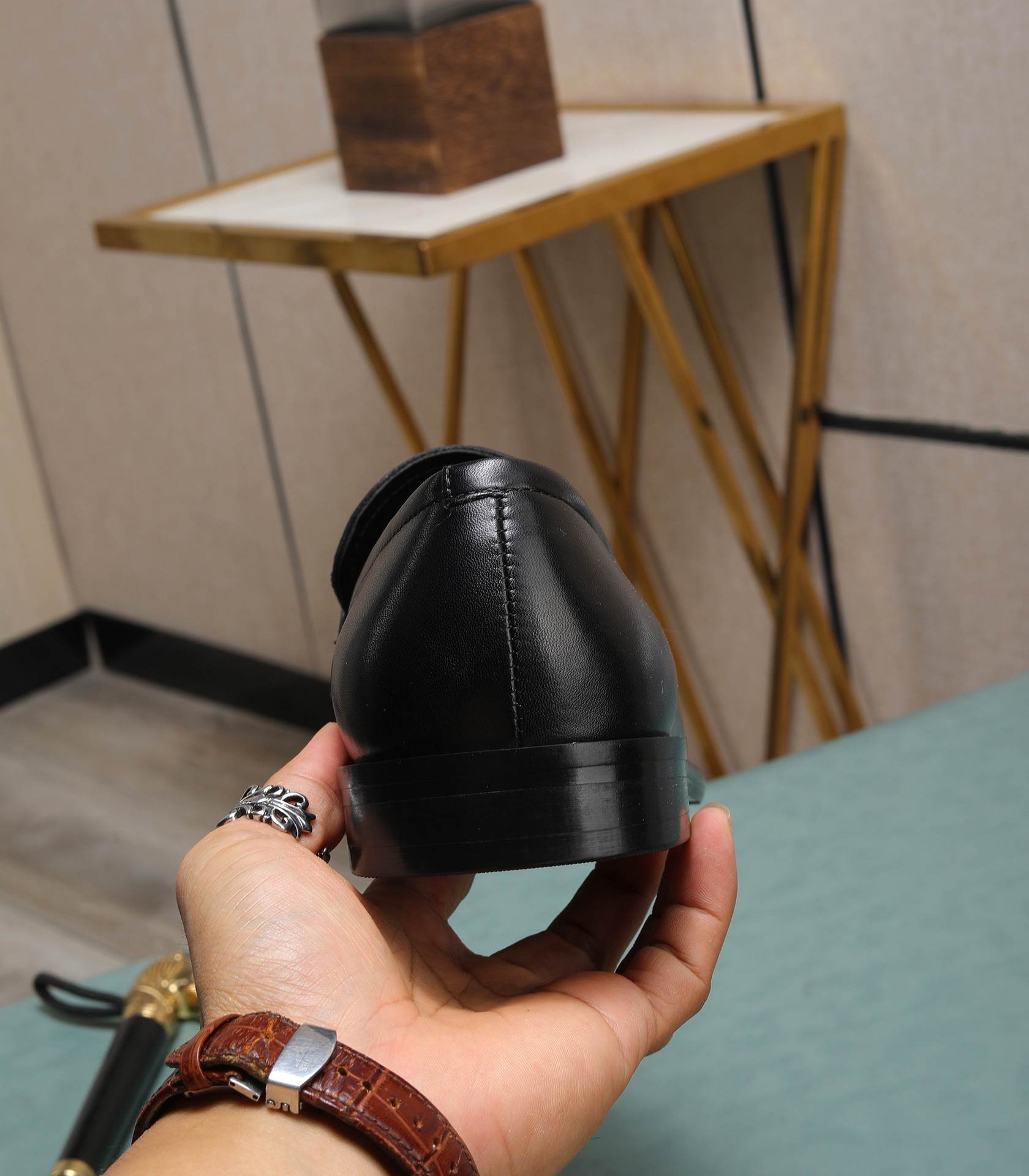 Prada men's leather shoes-27