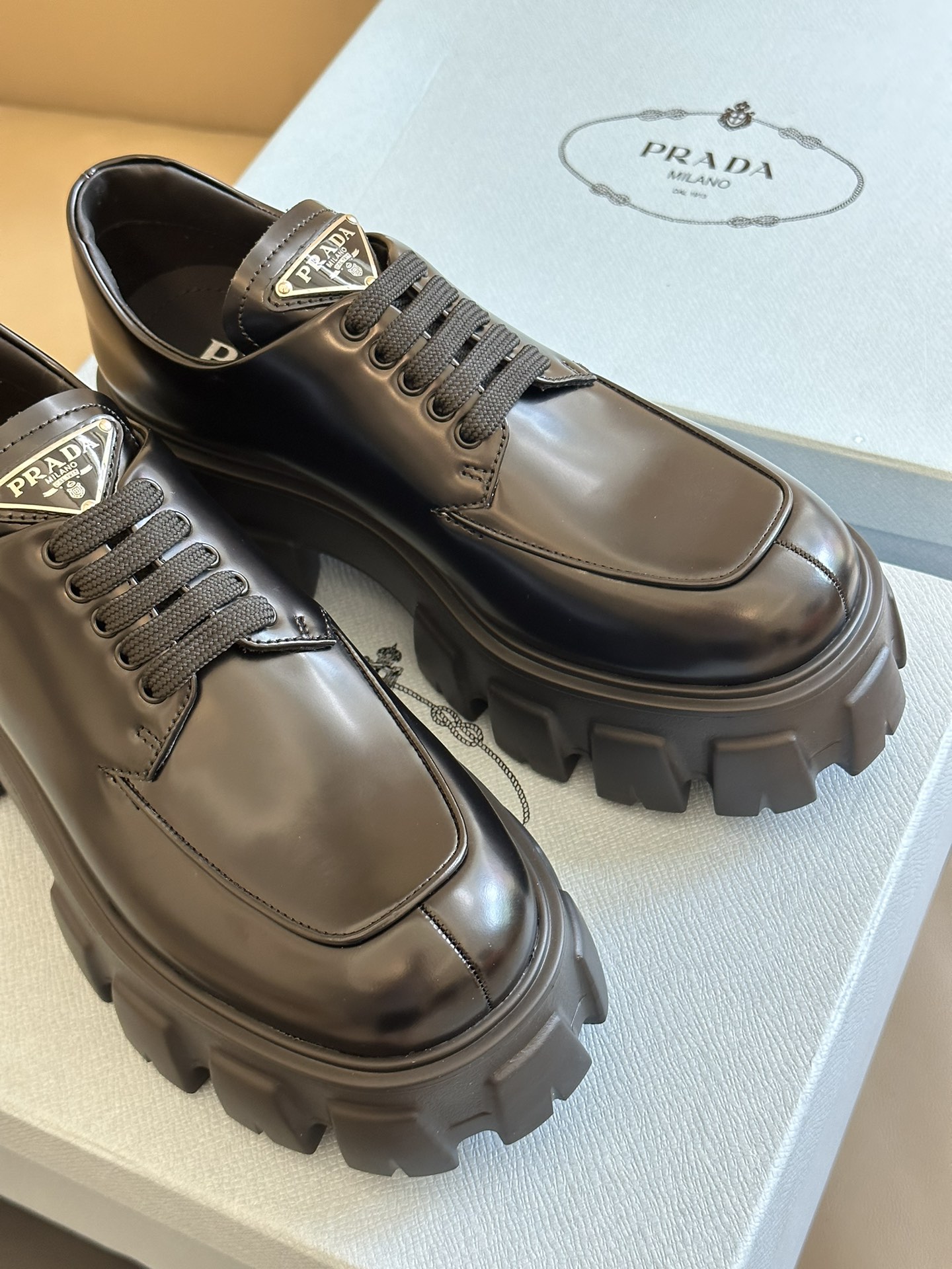 Prada women's leather shoes-32