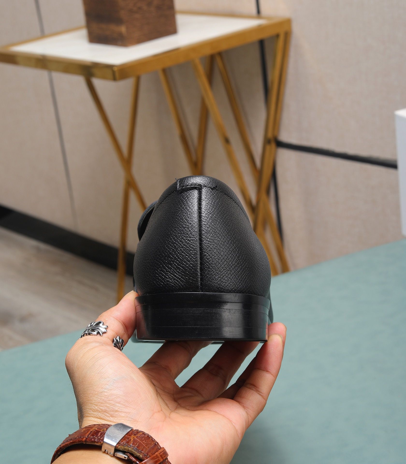 Prada men's leather shoes-28