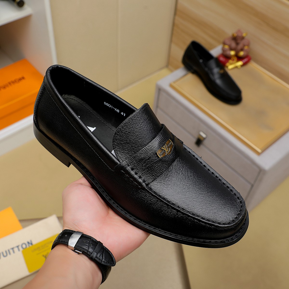 LV men's leather shoes-56