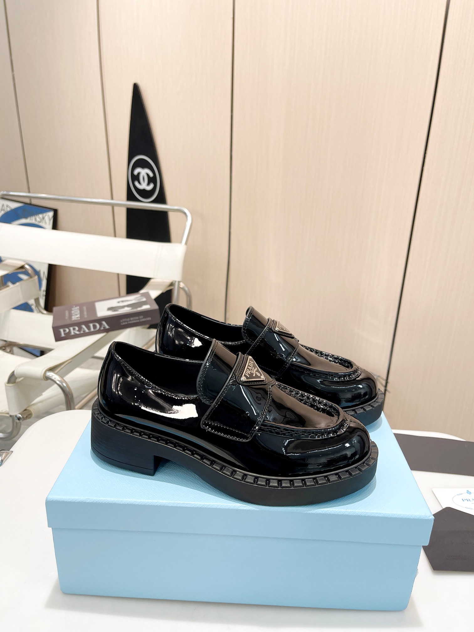 Prada women's leather shoes-10