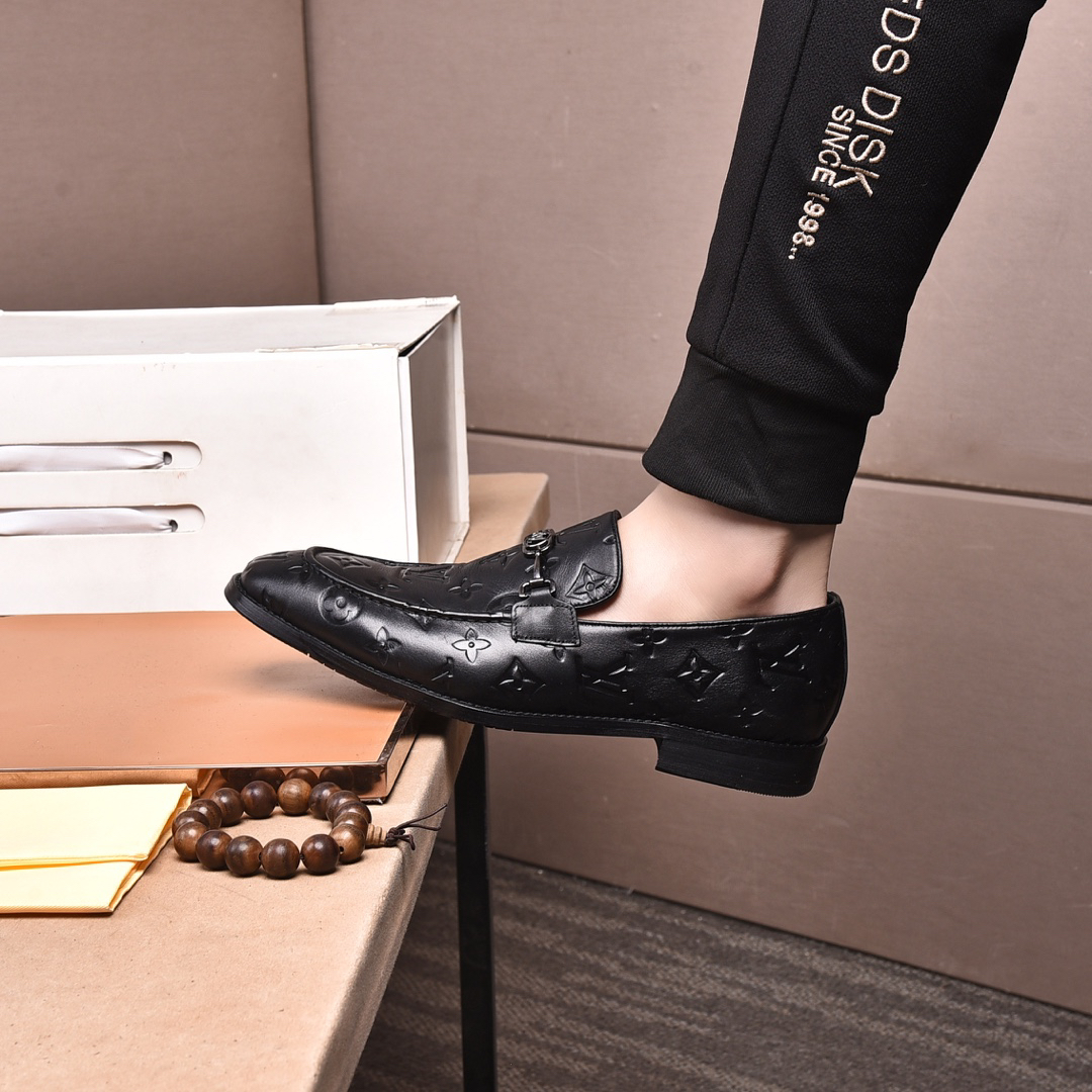 LV men's leather shoes-77