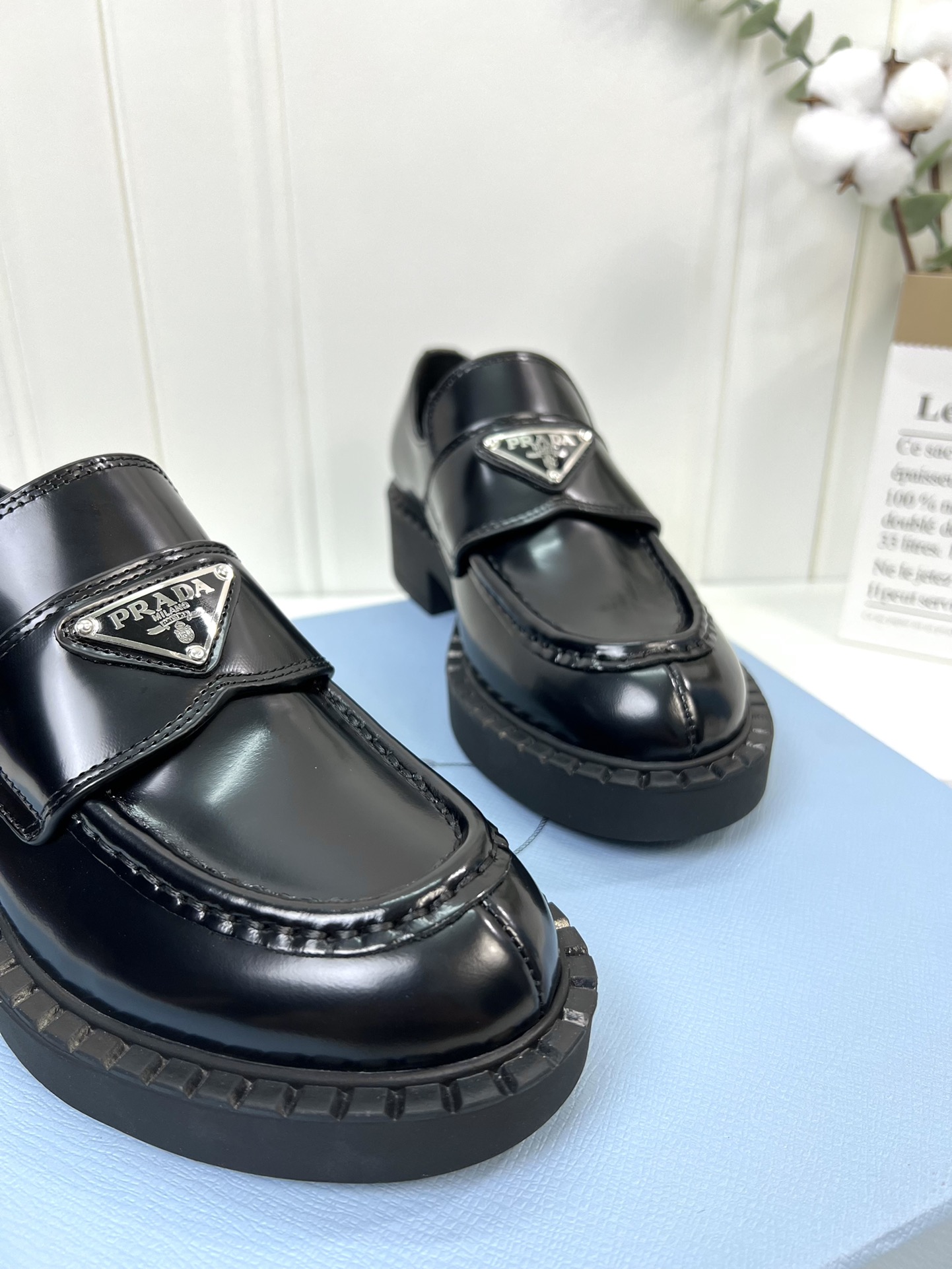 Prada women's leather shoes-27