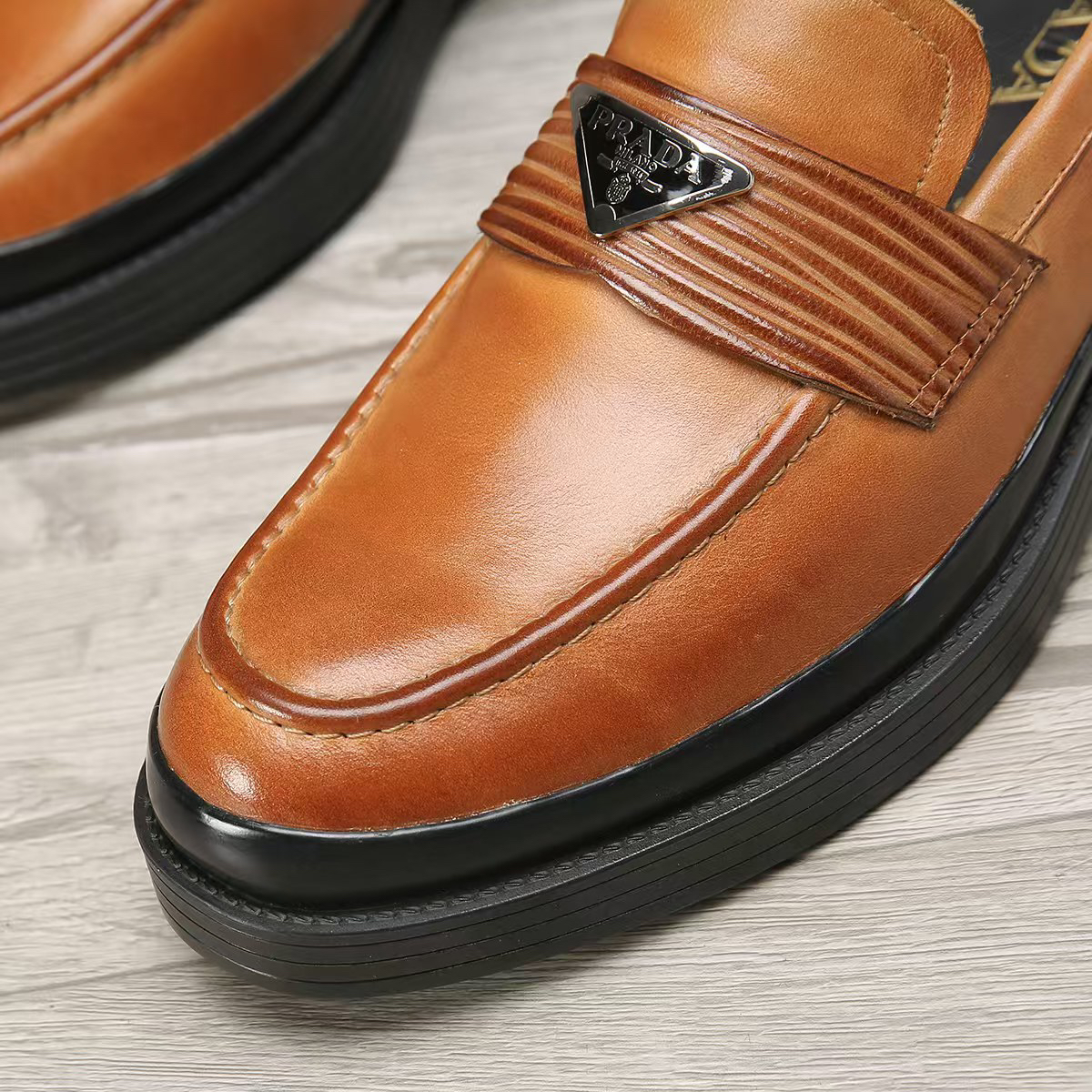 Prada men's leather shoes-2