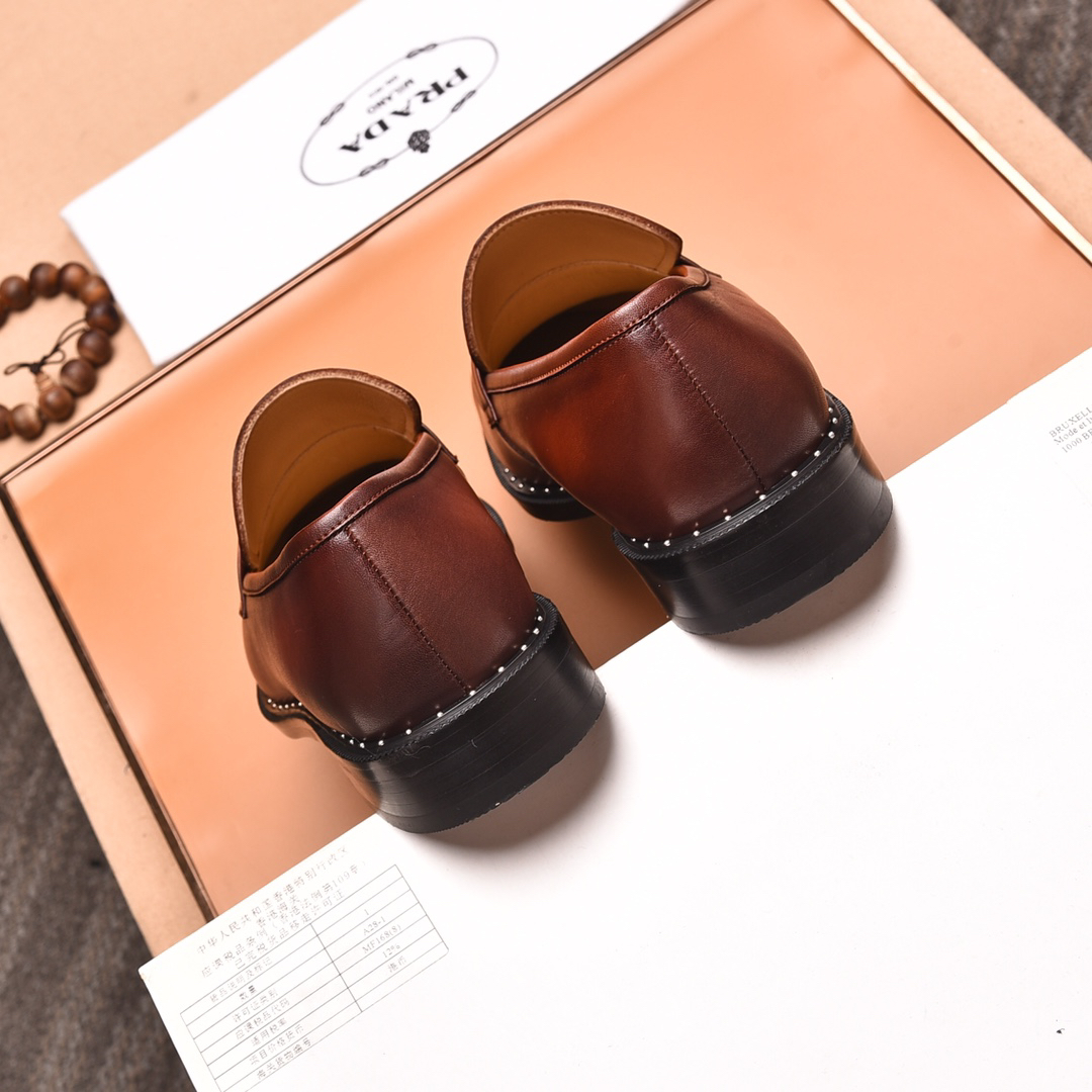 Prada men's leather shoes-38
