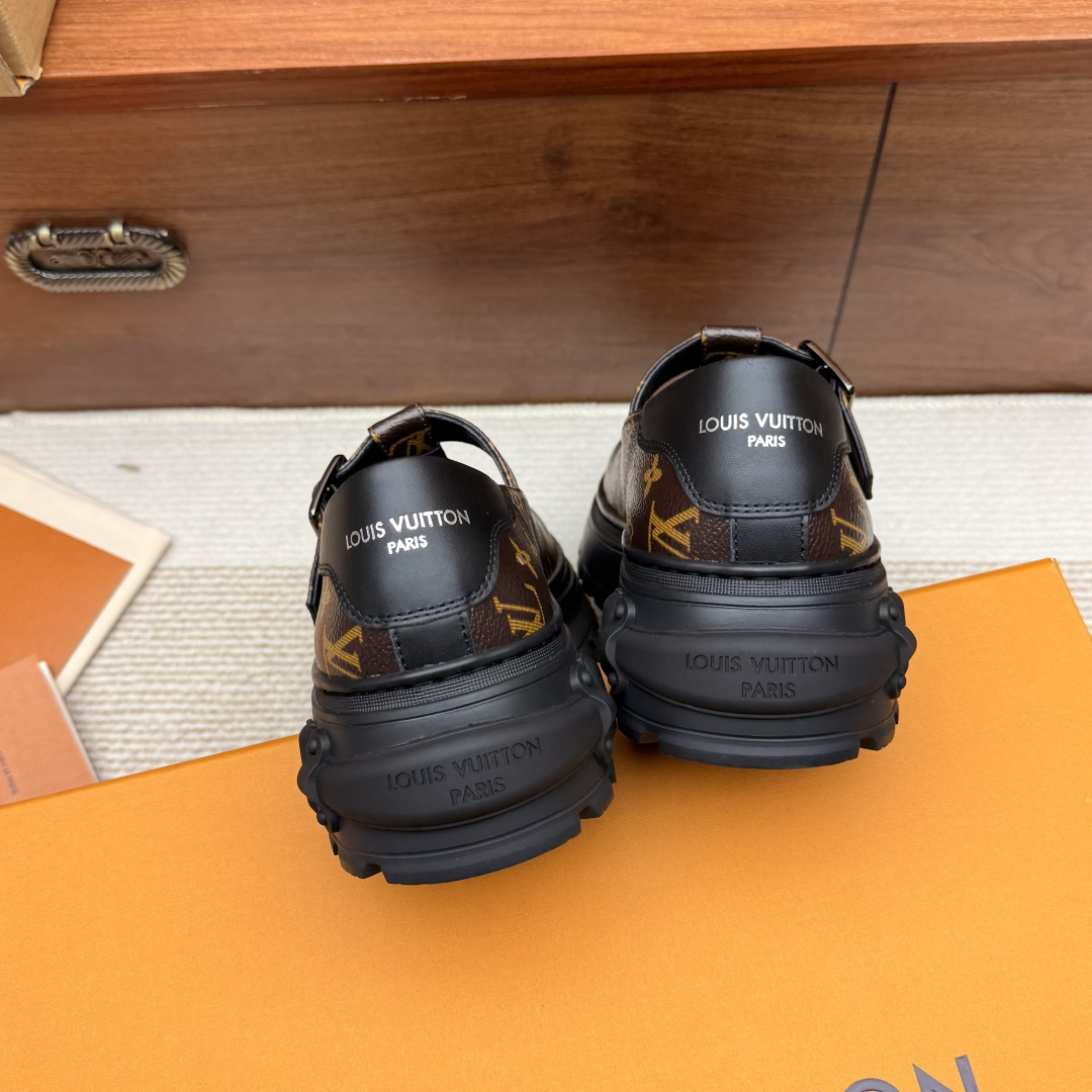 LV women's leather shoes-10