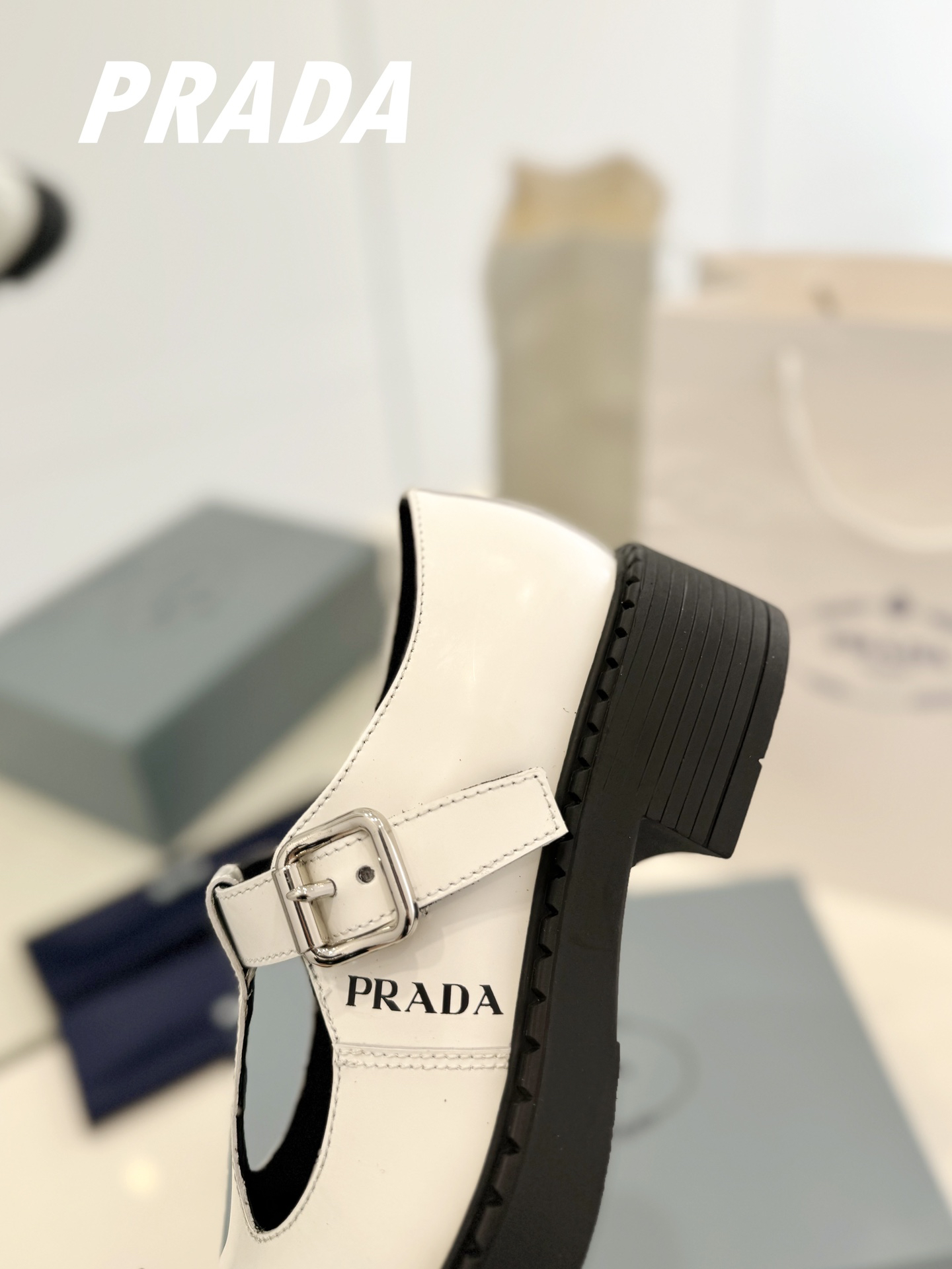 Prada women's leather shoes-5