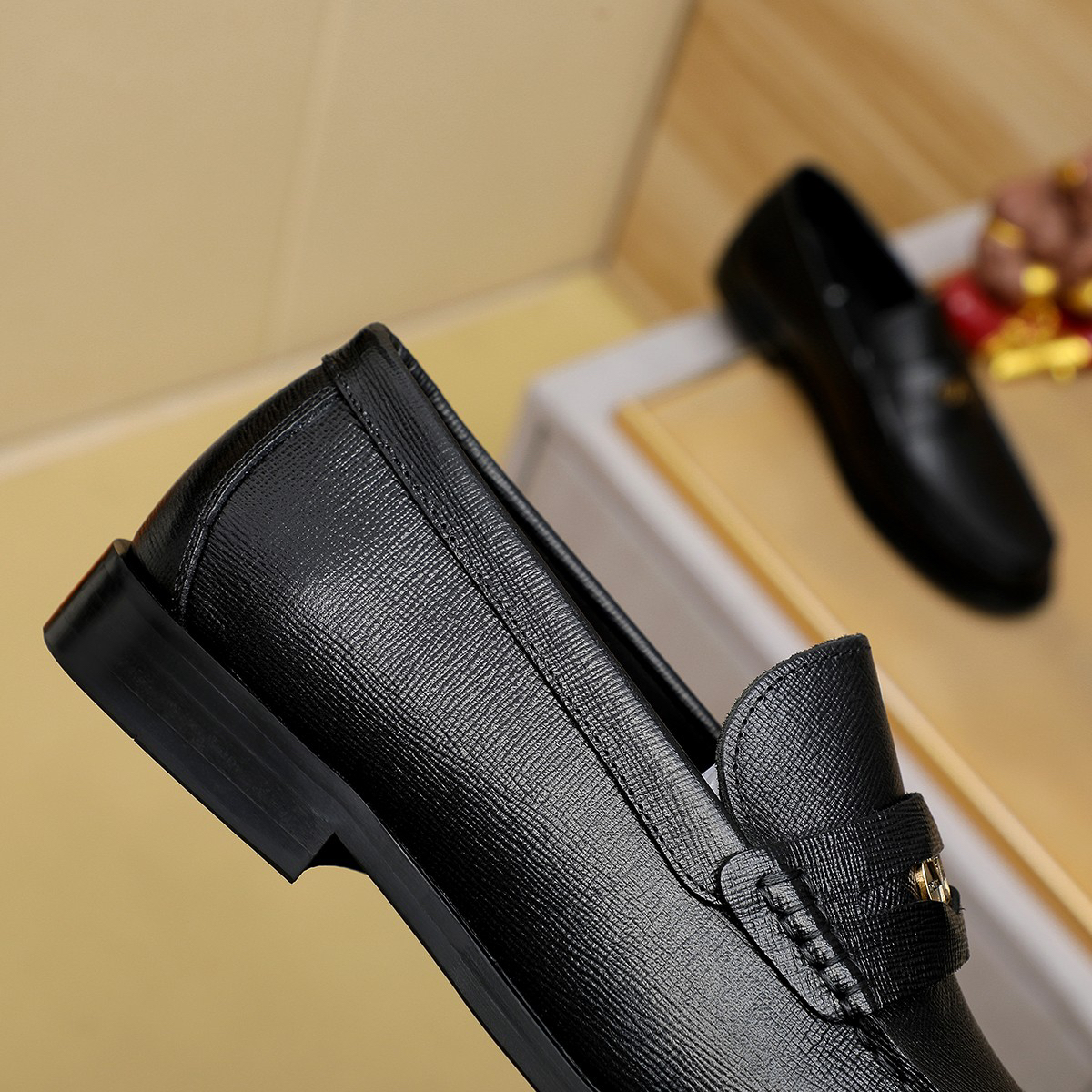 LV men's leather shoes-56