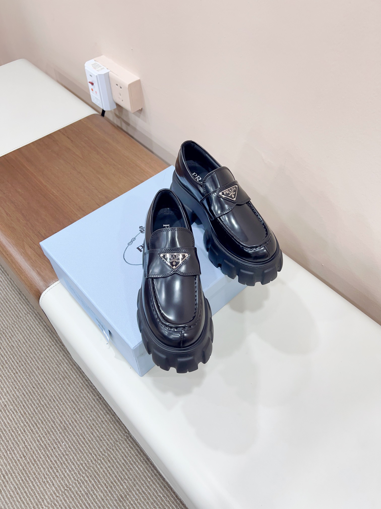 Prada men's leather shoes-48