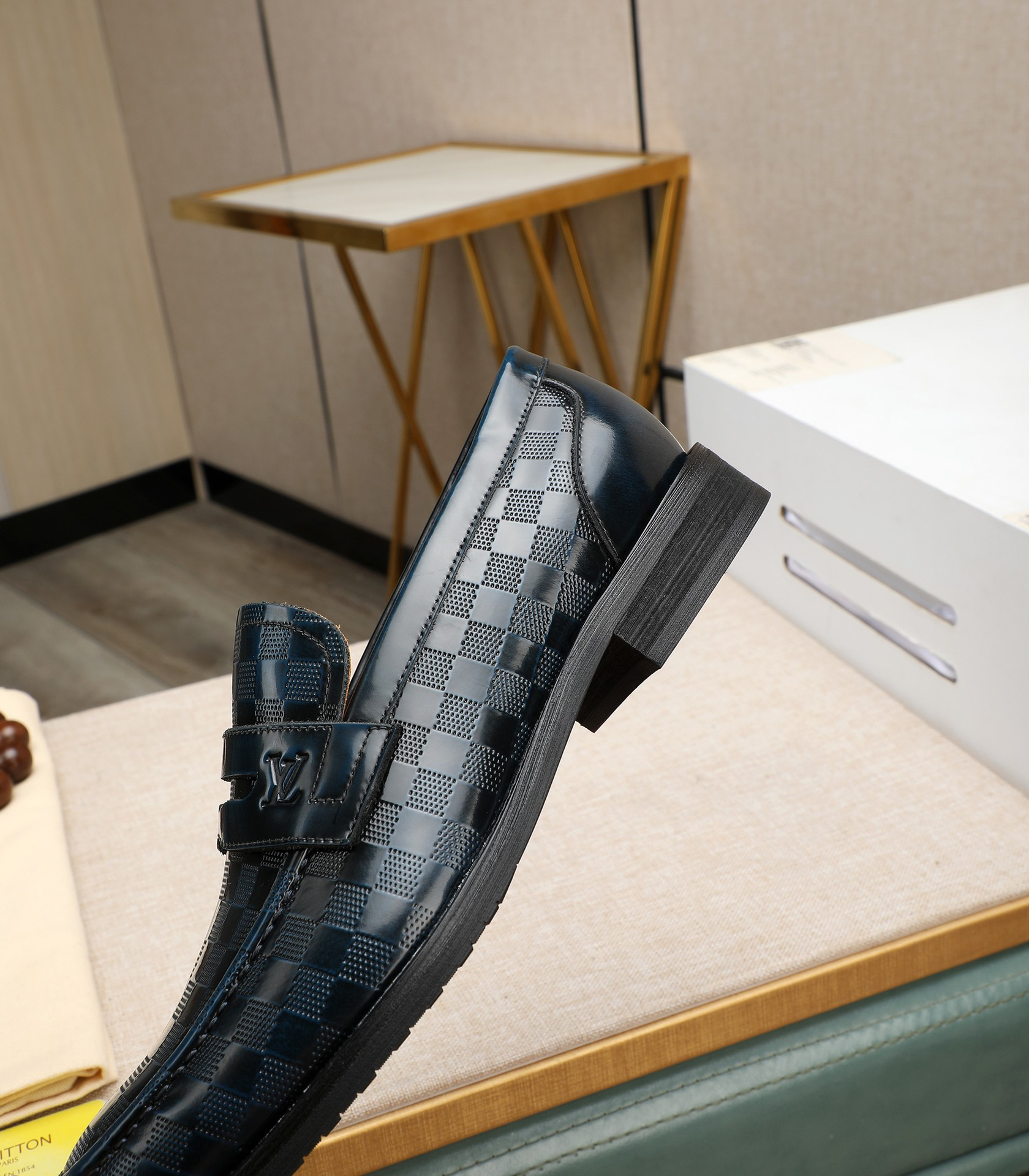 LV men's leather shoes-46