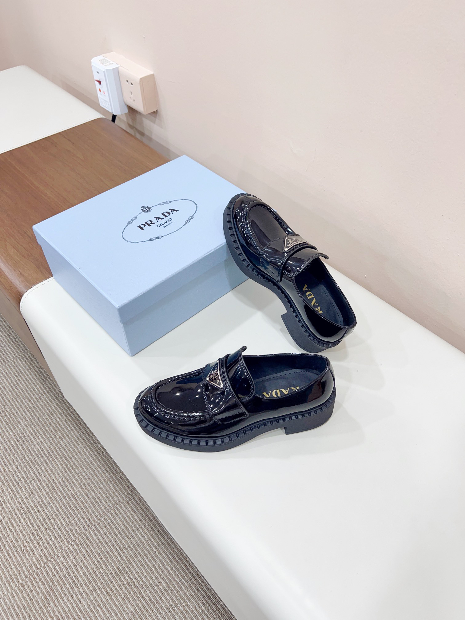 Prada women's leather shoes-42