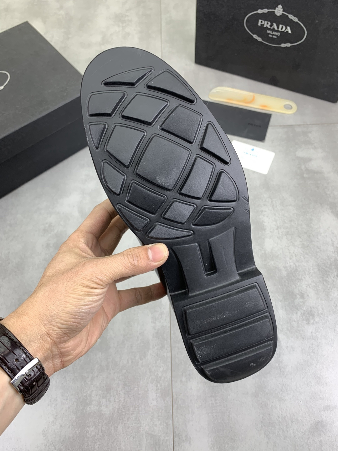 Prada men's leather shoes-12