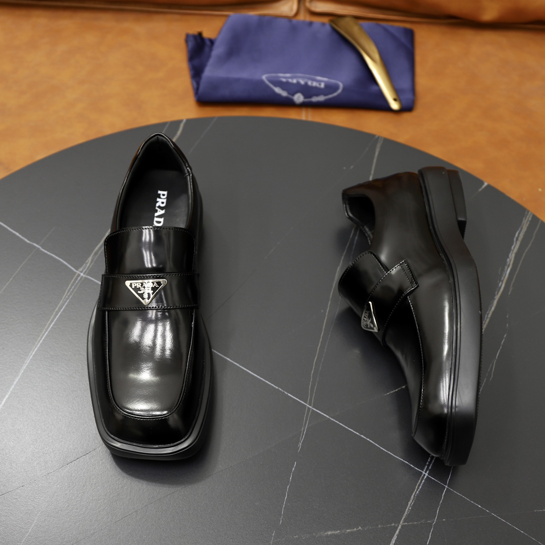 Prada men's leather shoes-32