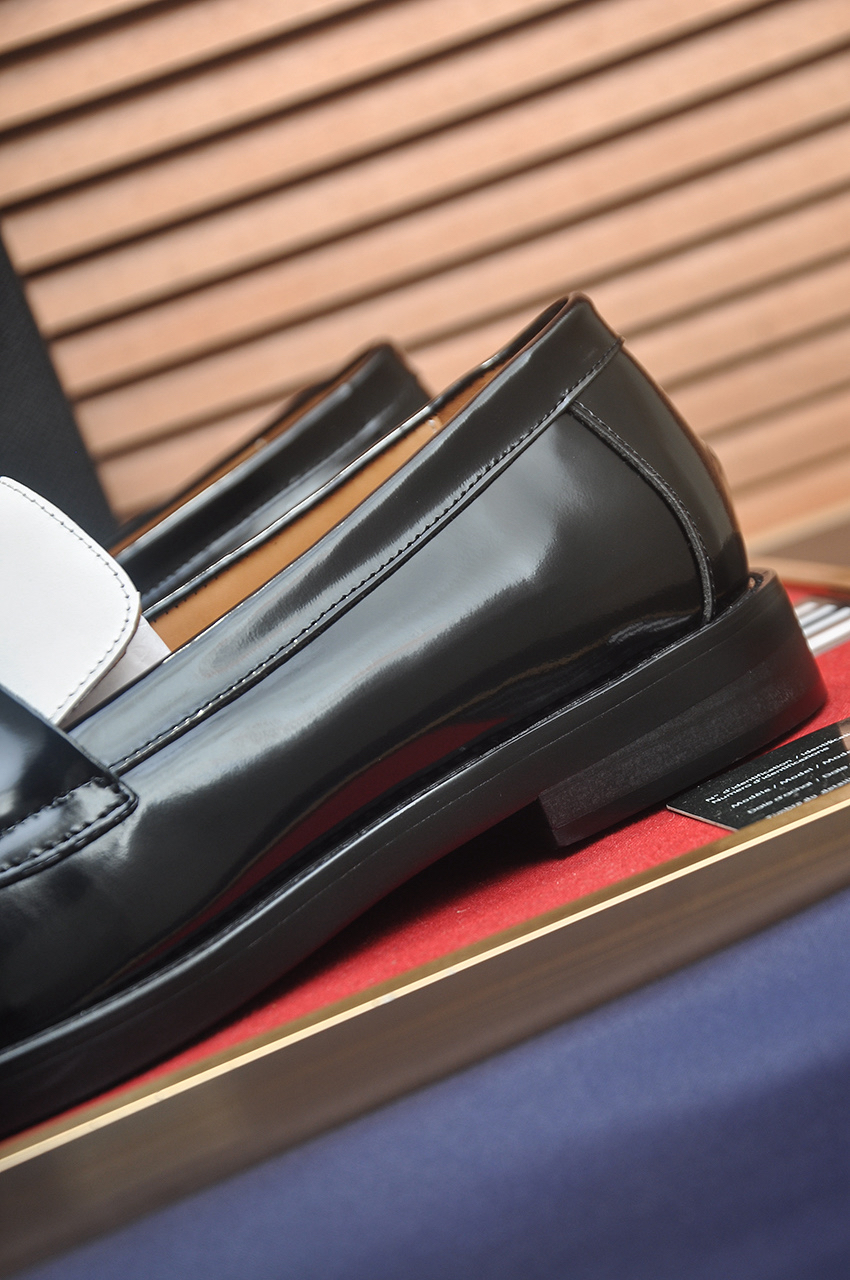 Prada men's leather shoes-51