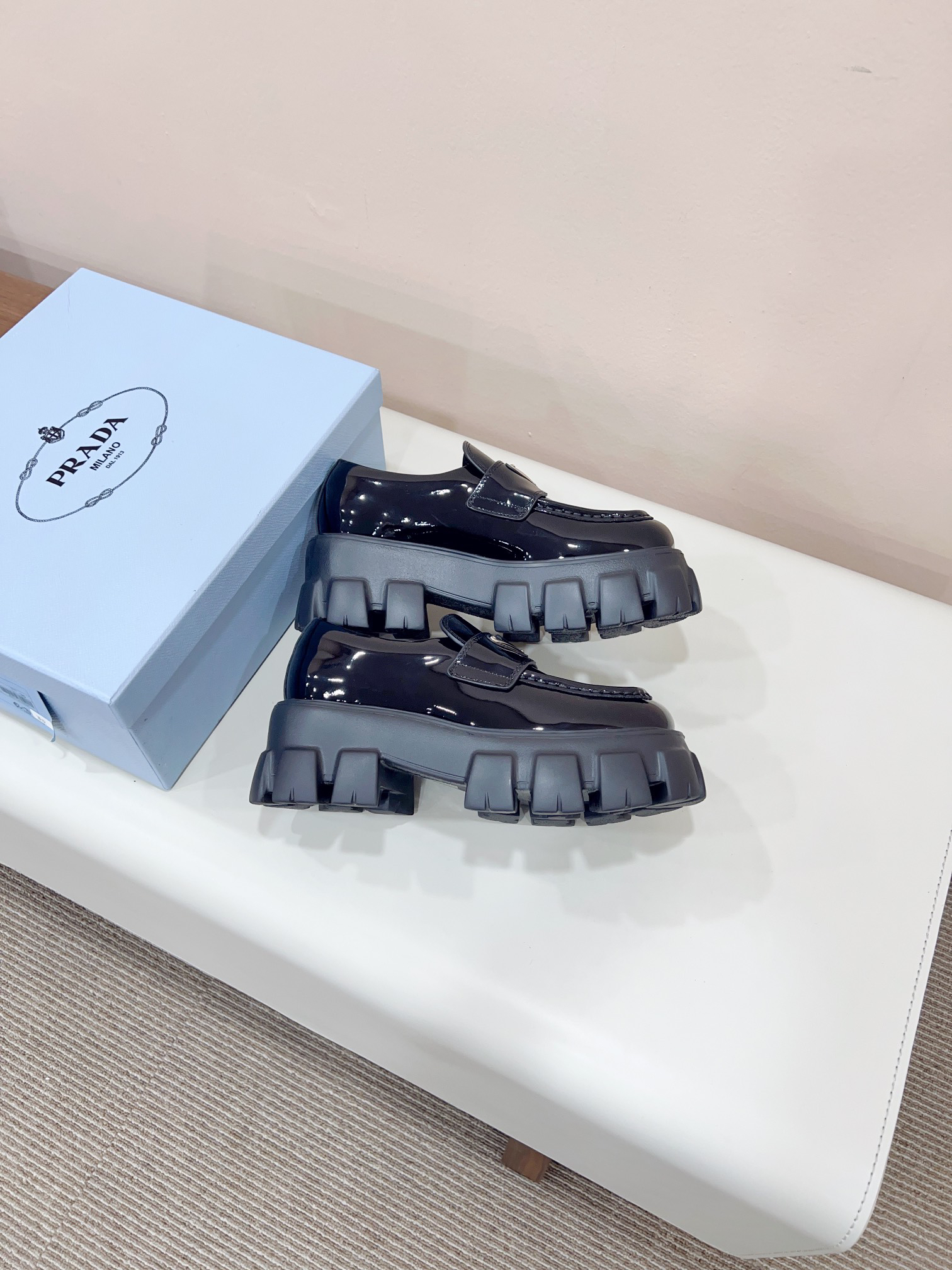 Prada men's leather shoes-47