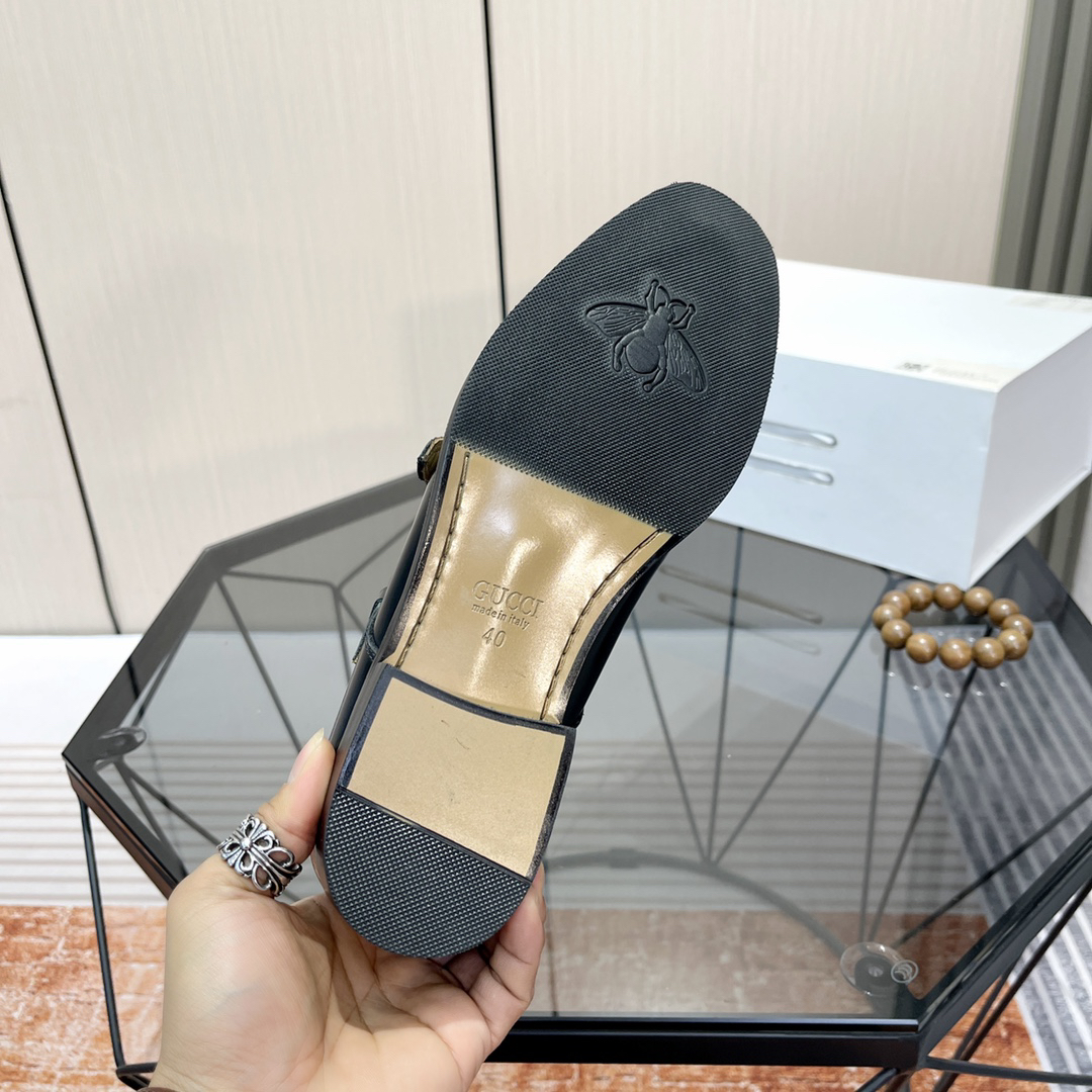 LV men's leather shoes-53