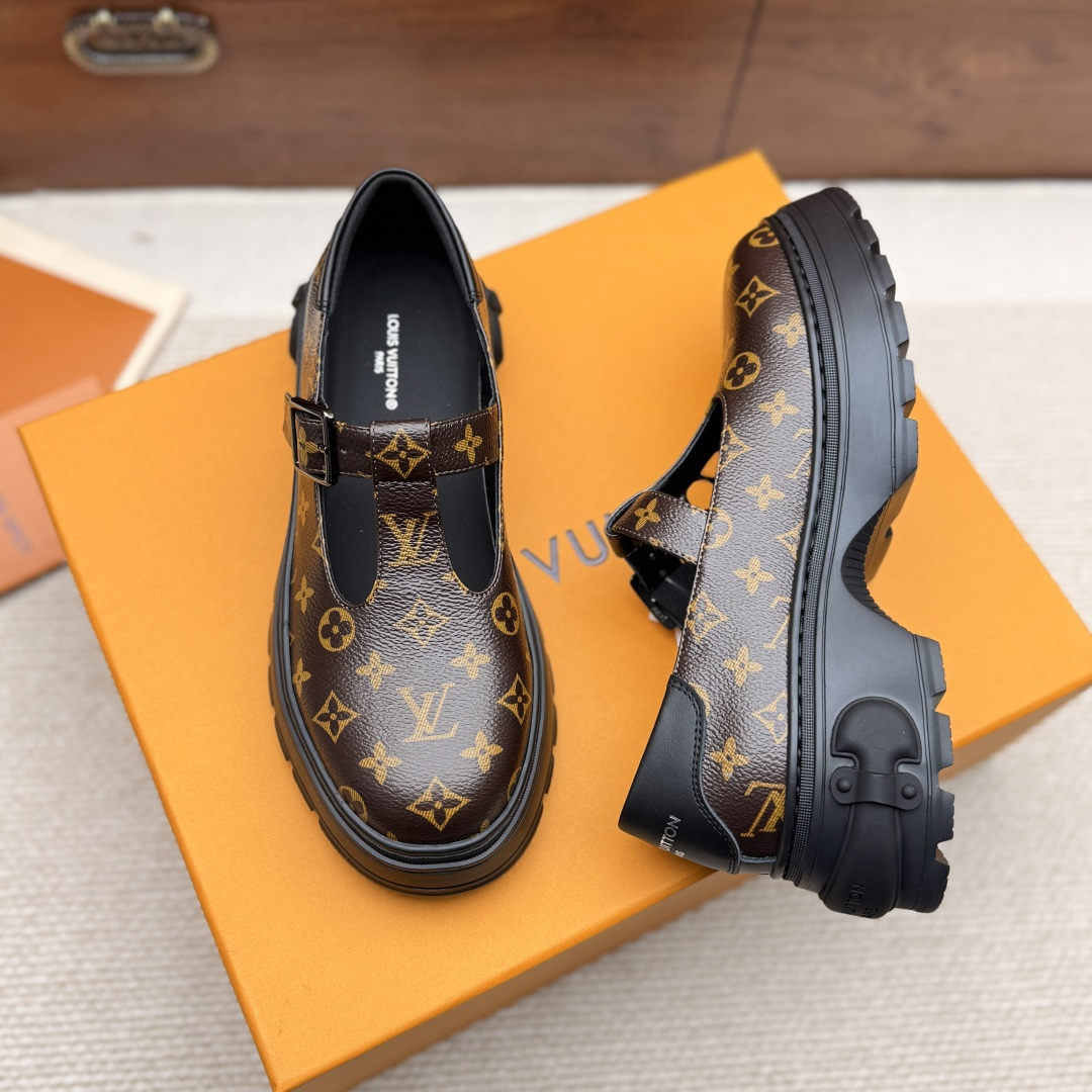 LV women's leather shoes-10