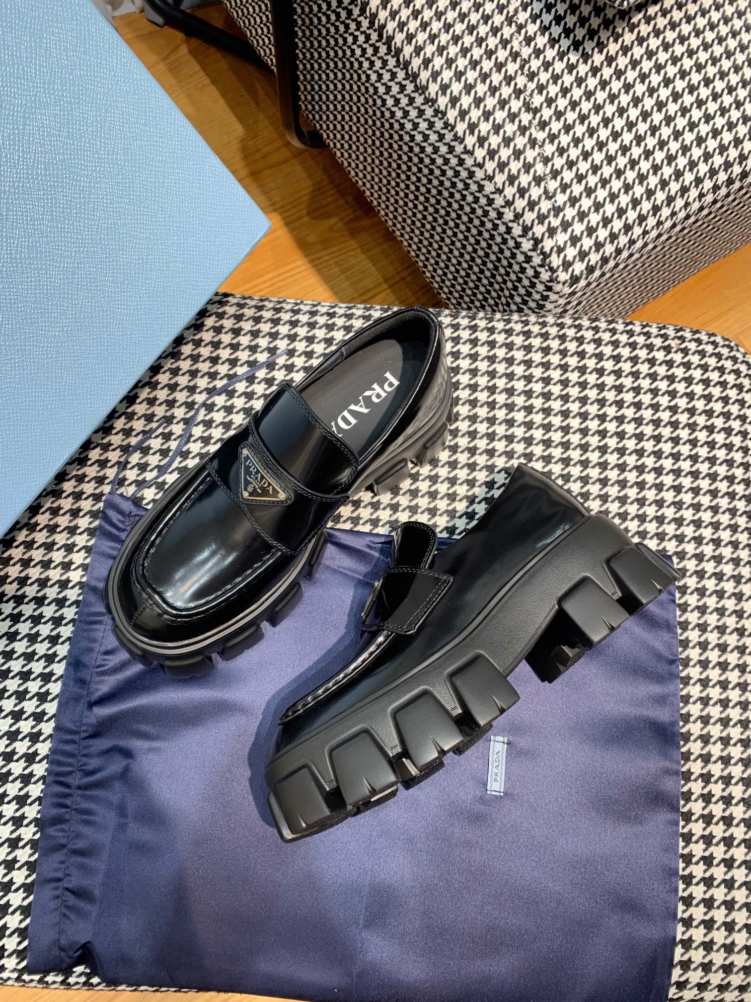 Prada women's leather shoes-36