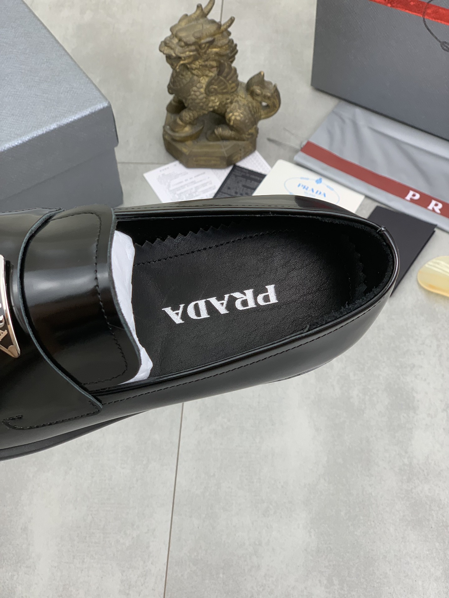 Prada men's leather shoes-18