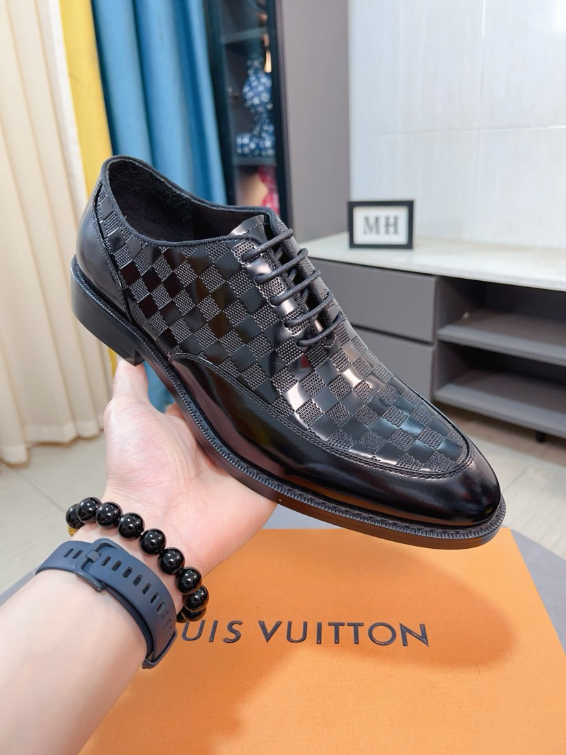 LV men's leather shoes-41