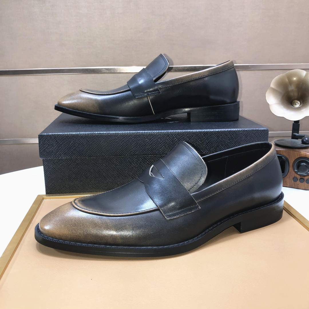 Prada men's leather shoes-35