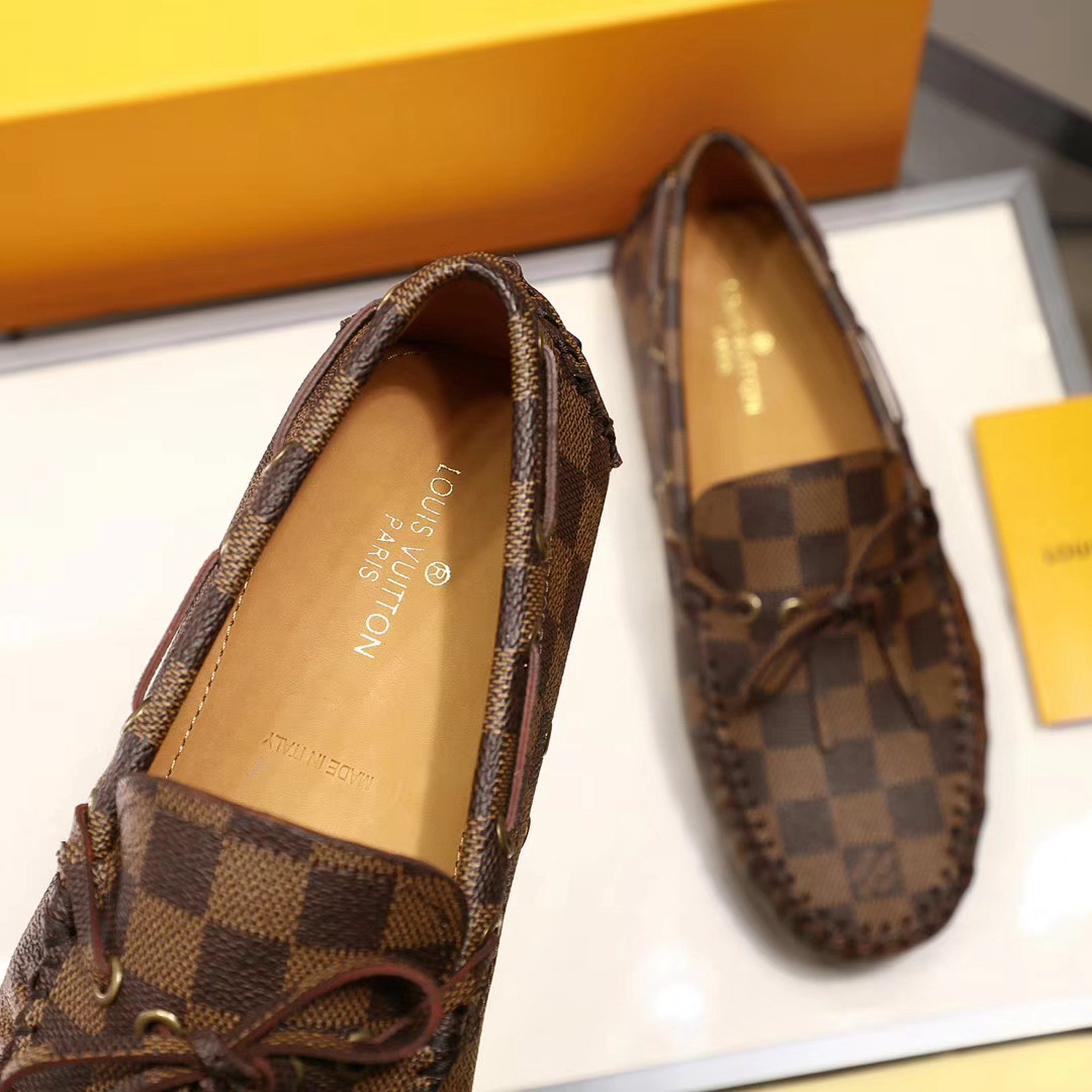 LV women's leather shoes-30