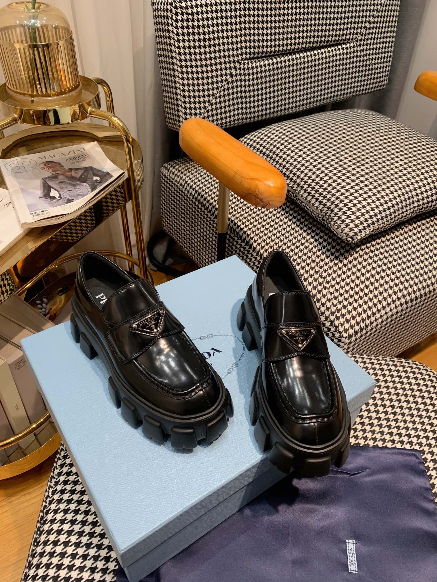 Prada women's leather shoes-36