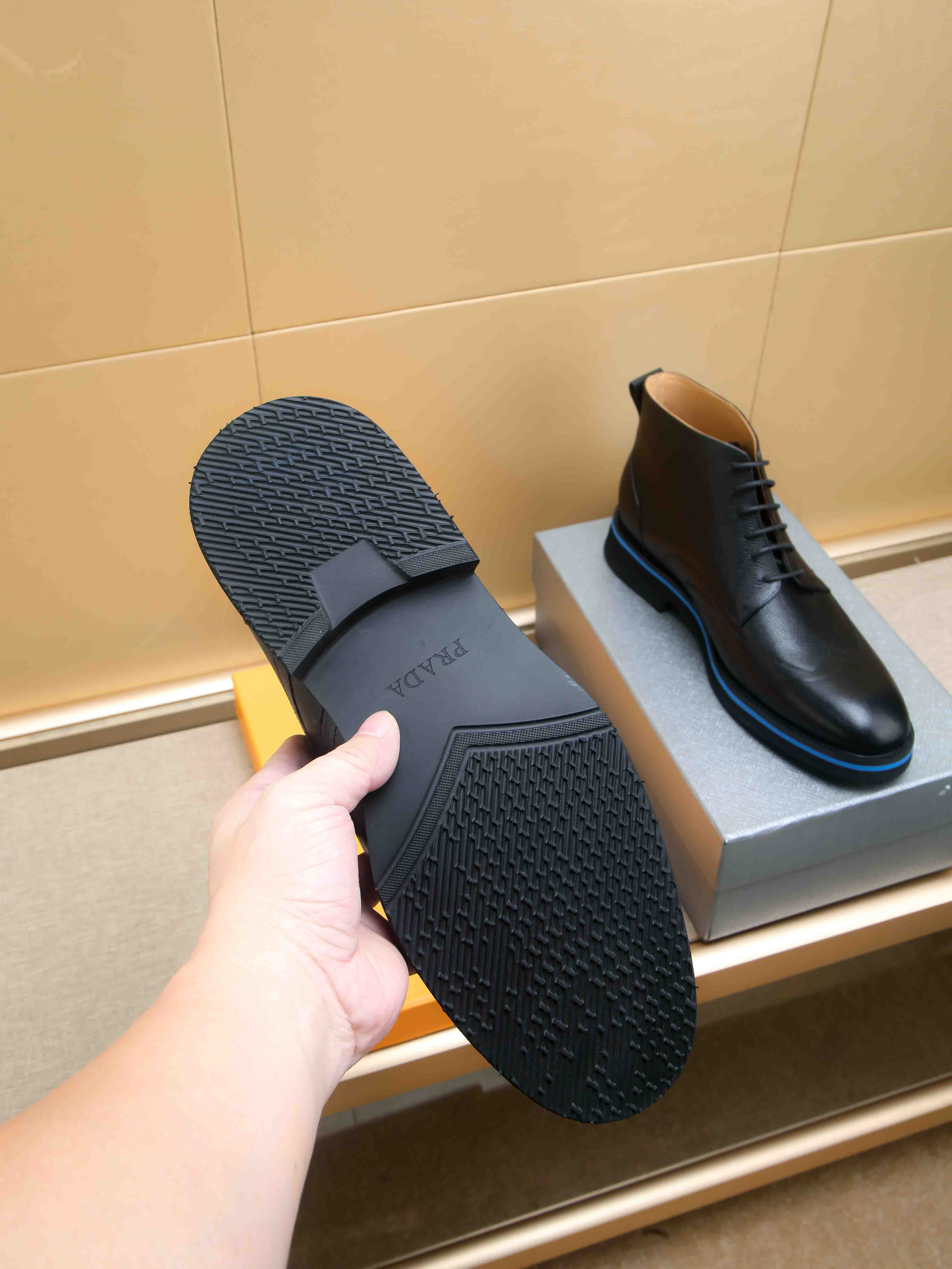 Prada men's leather shoes-83