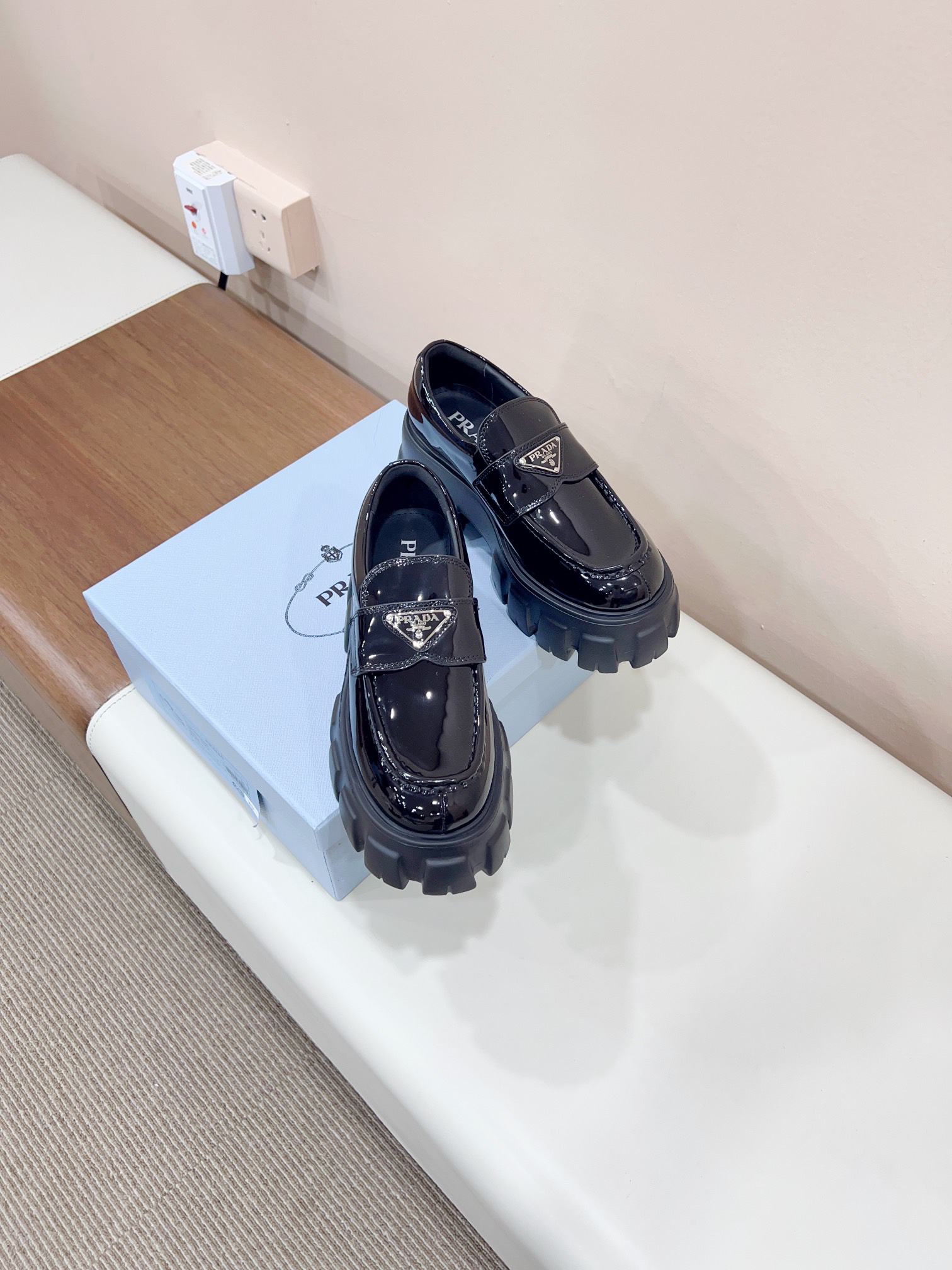 Prada women's leather shoes-41