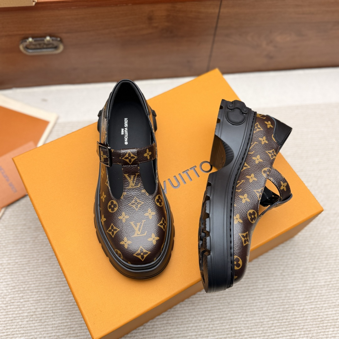 LV women's leather shoes-10