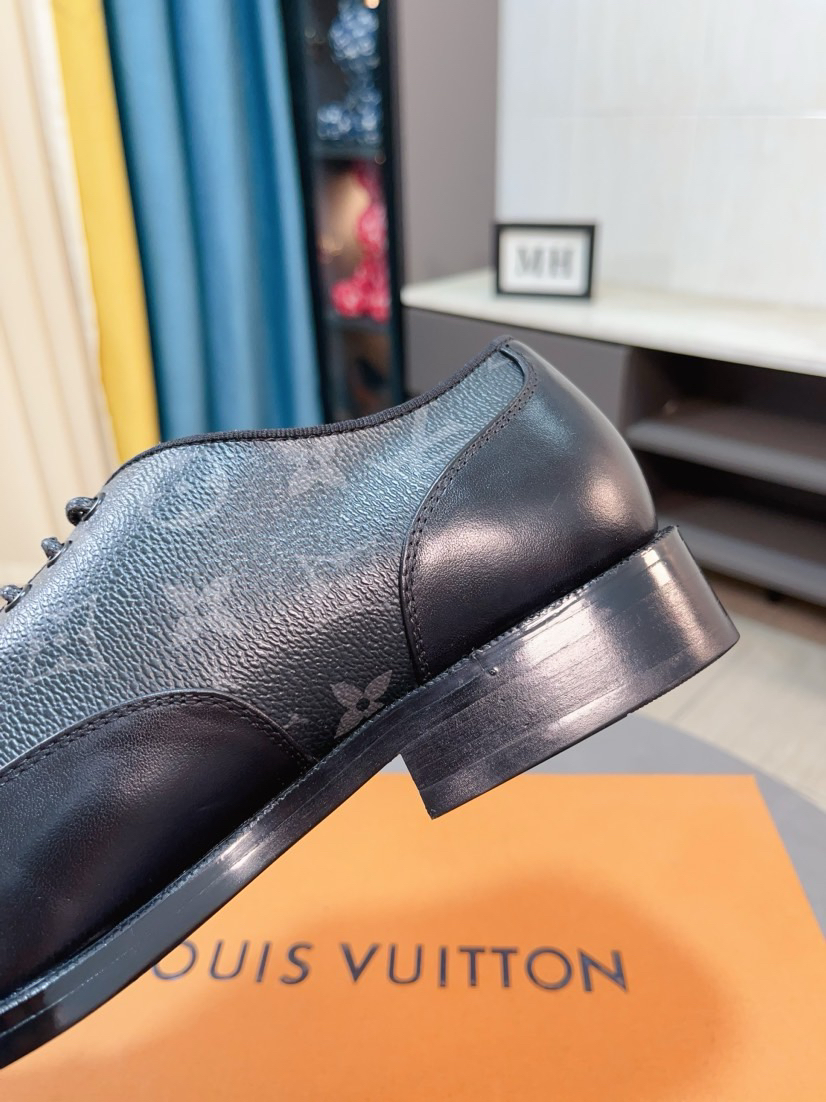 LV men's leather shoes-40