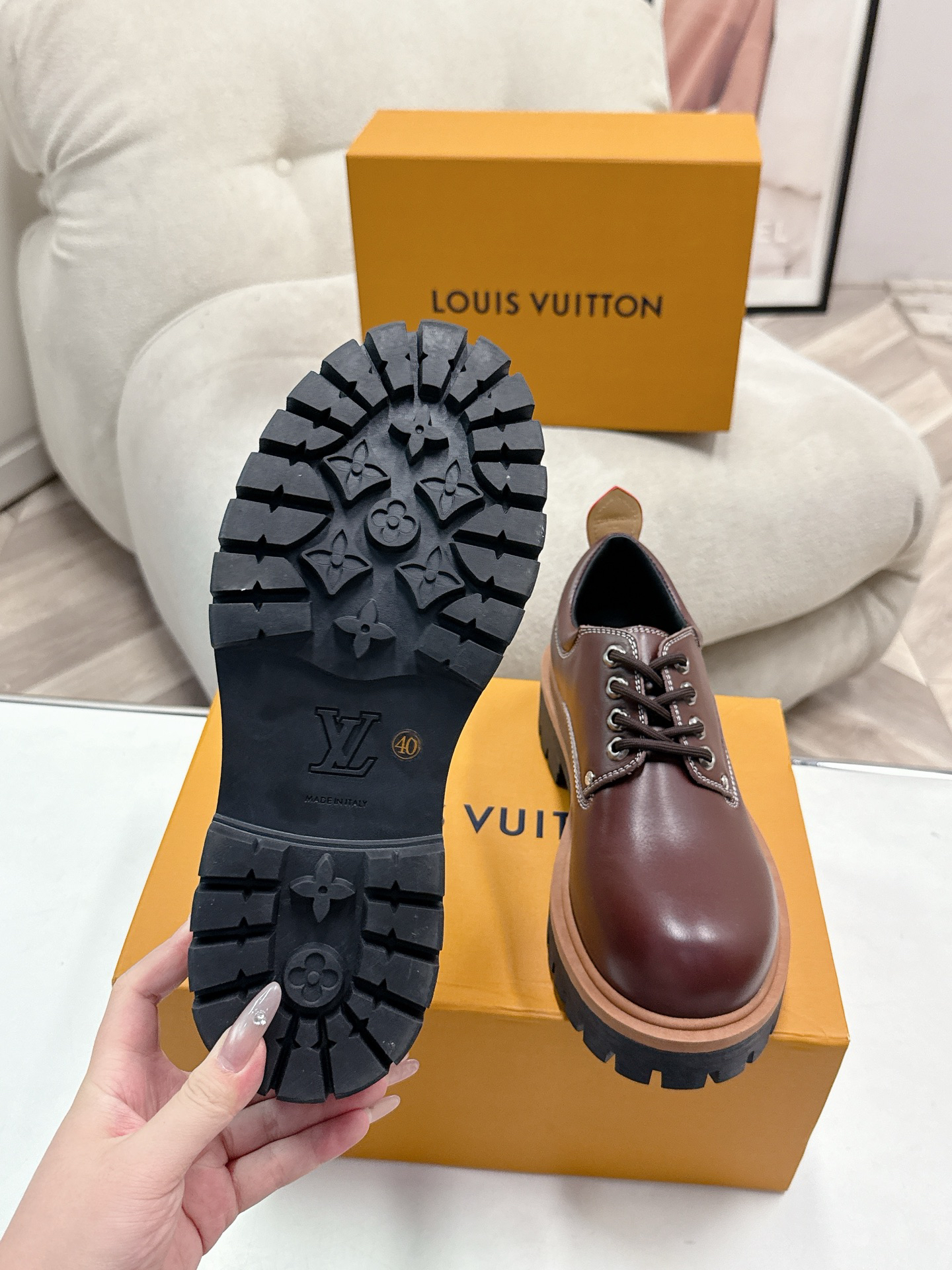 LV women's leather shoes-47