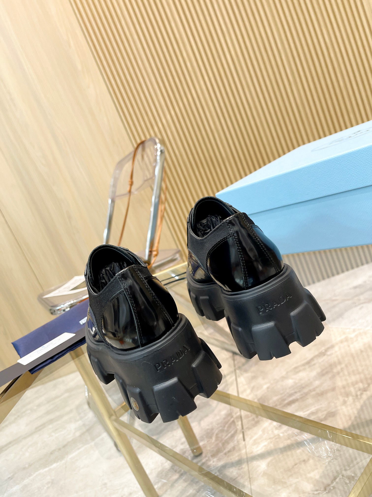 Prada women's leather shoes-25