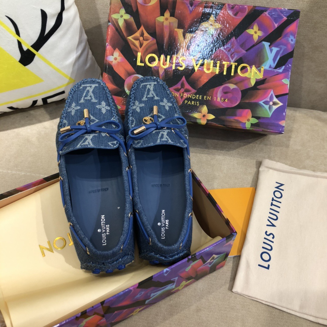 LV women's leather shoes-57