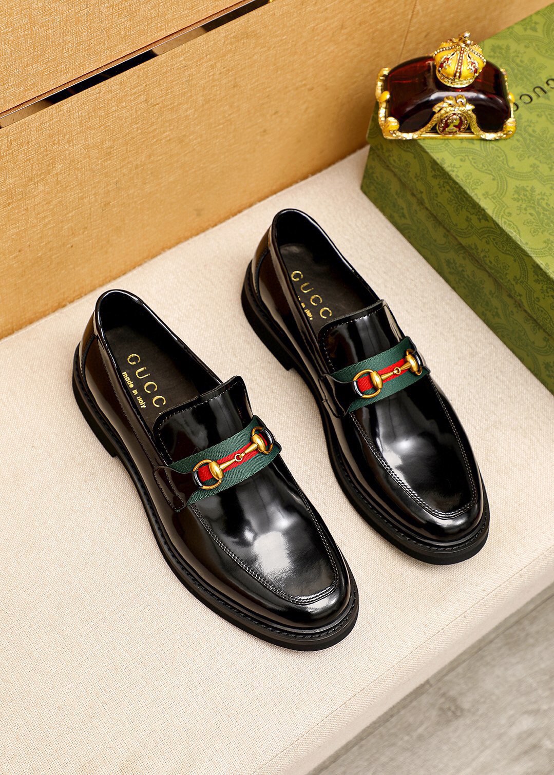 Gucci men's leather shoes-116