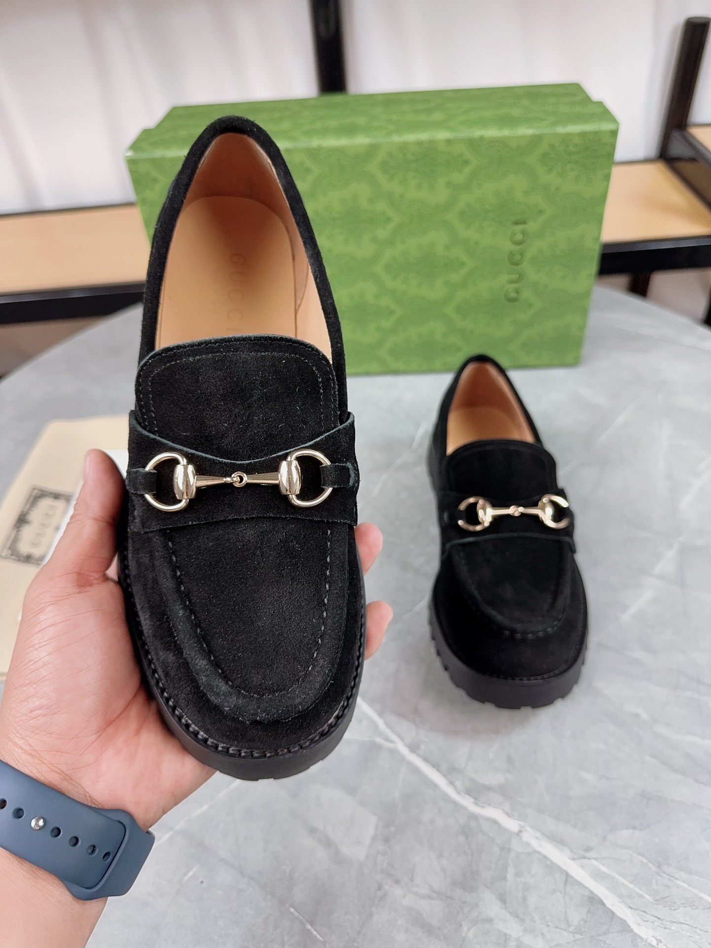 Gucci women's leather shoes-113