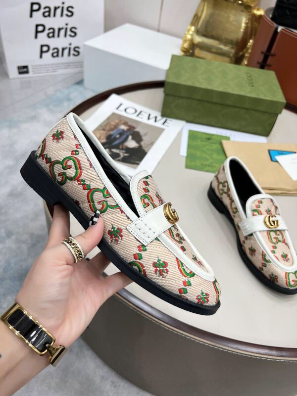 Gucci women's leather shoes-55