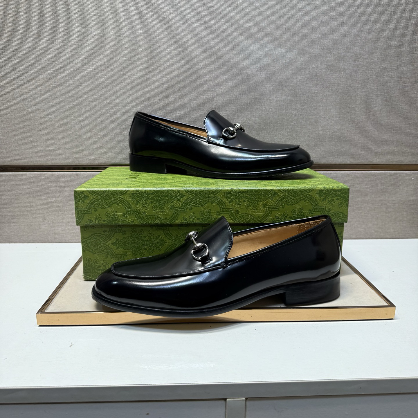 Gucci men's leather shoes-15