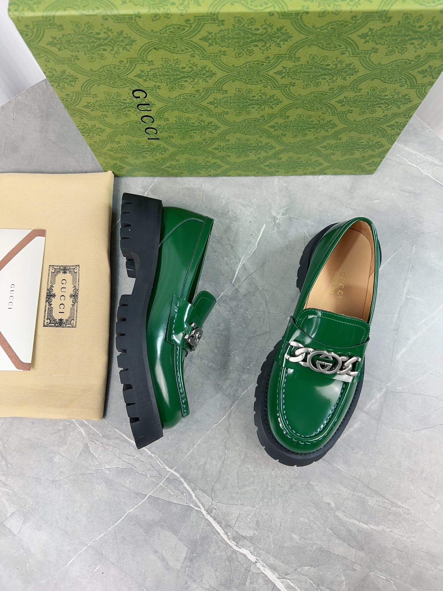 Gucci women's leather shoes-108