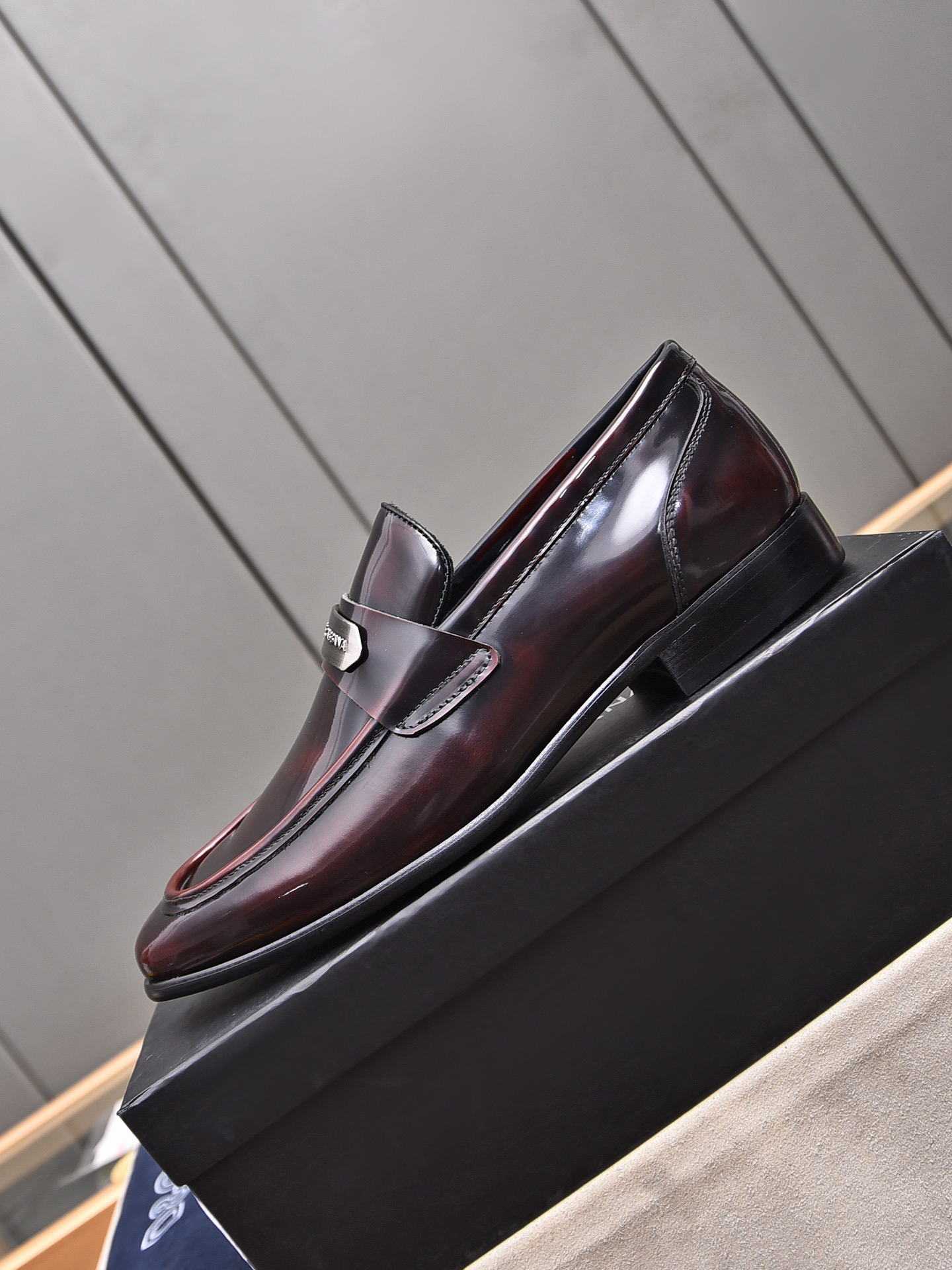 D&G men's leather shoes-56