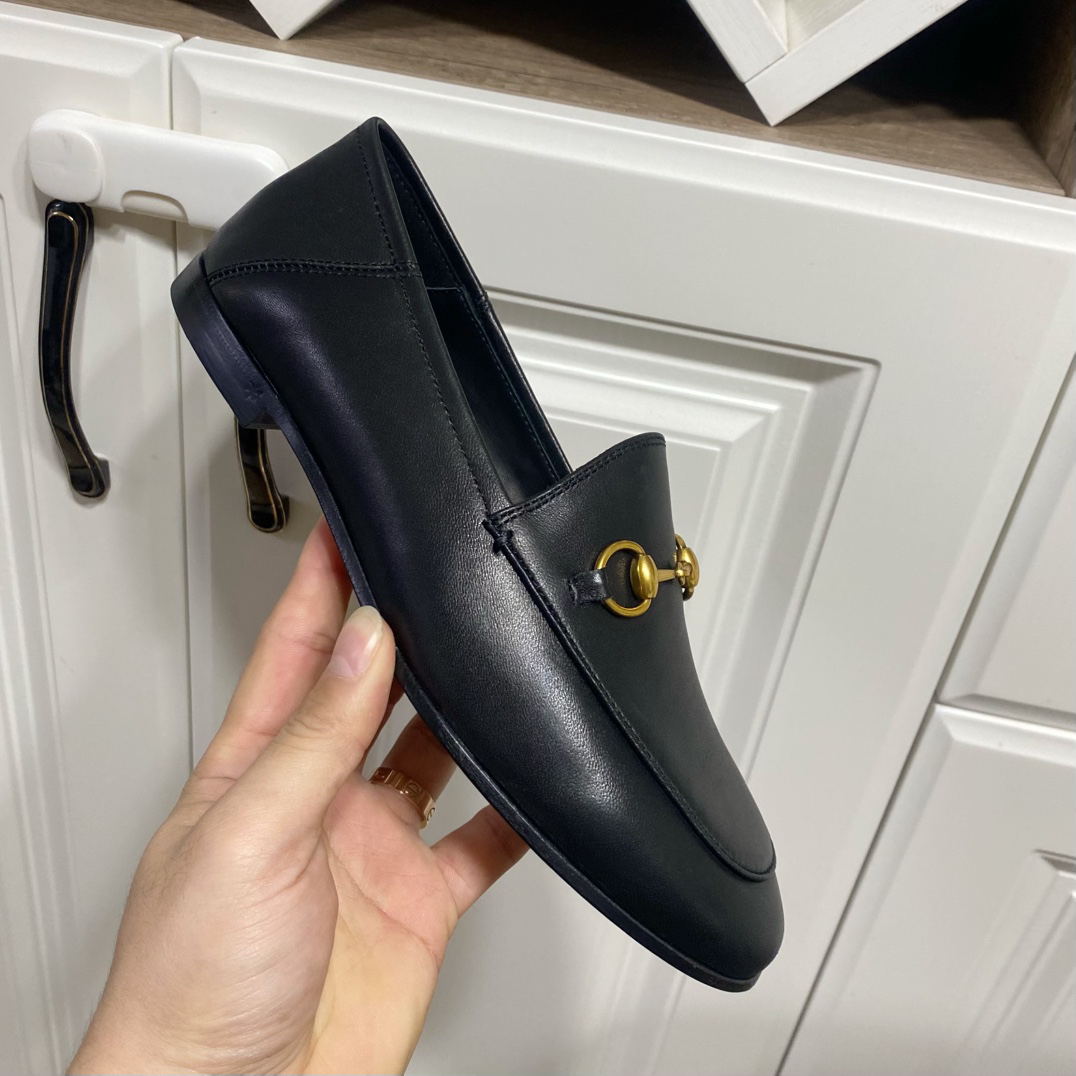 Gucci women's leather shoes-1