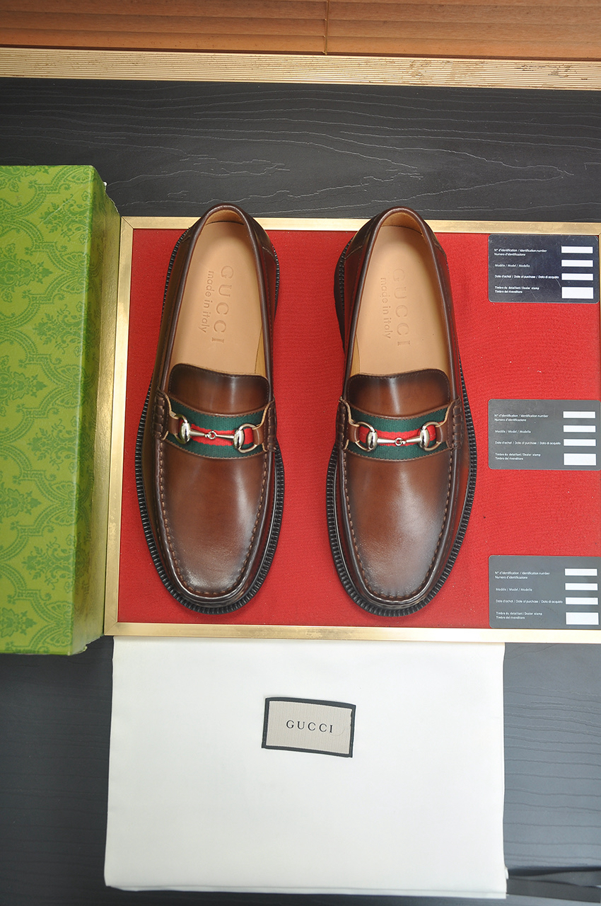 Gucci men's leather shoes-33