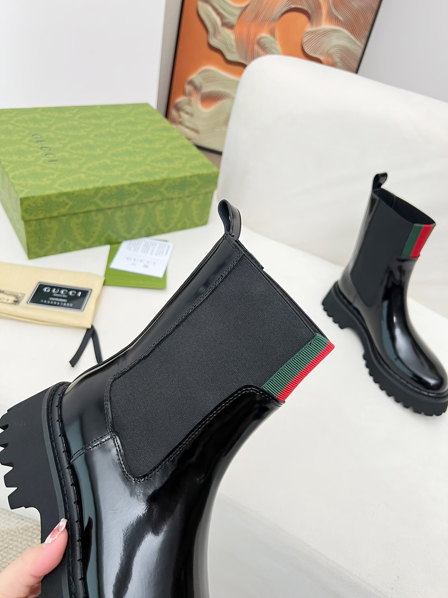 Gucci women's leather shoes-6