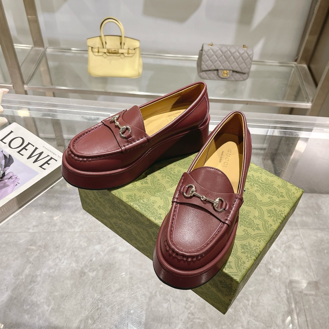 Gucci women's leather shoes-43