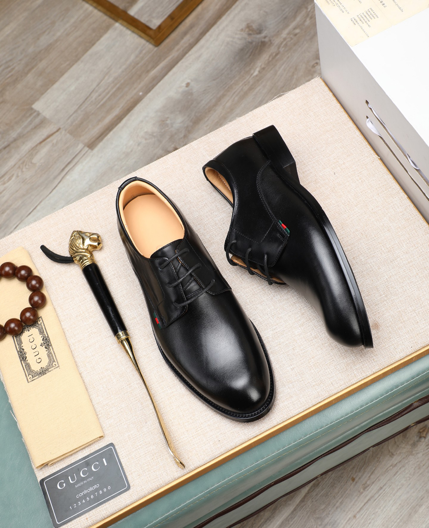 Gucci men's leather shoes-114