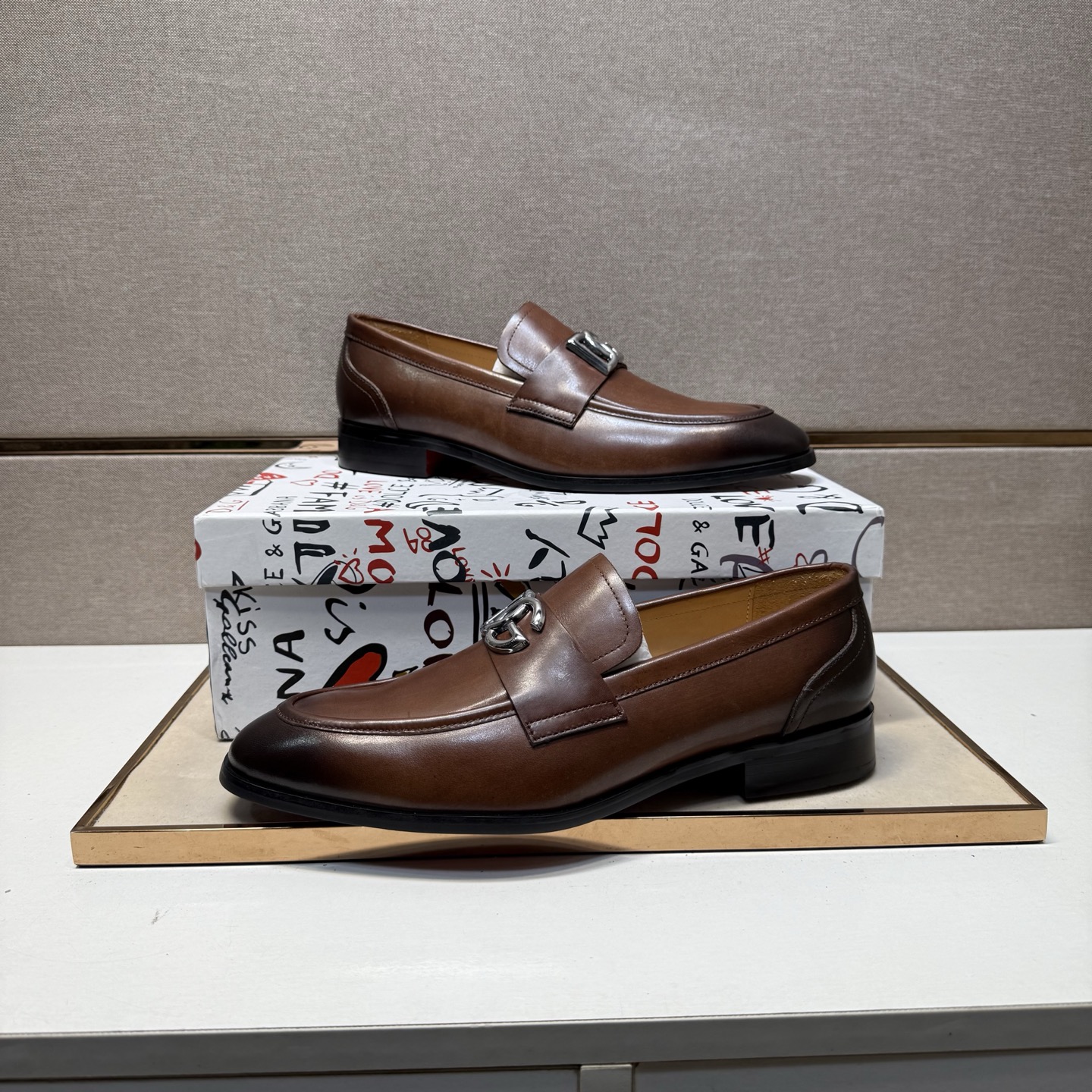 D&G men's leather shoes-111